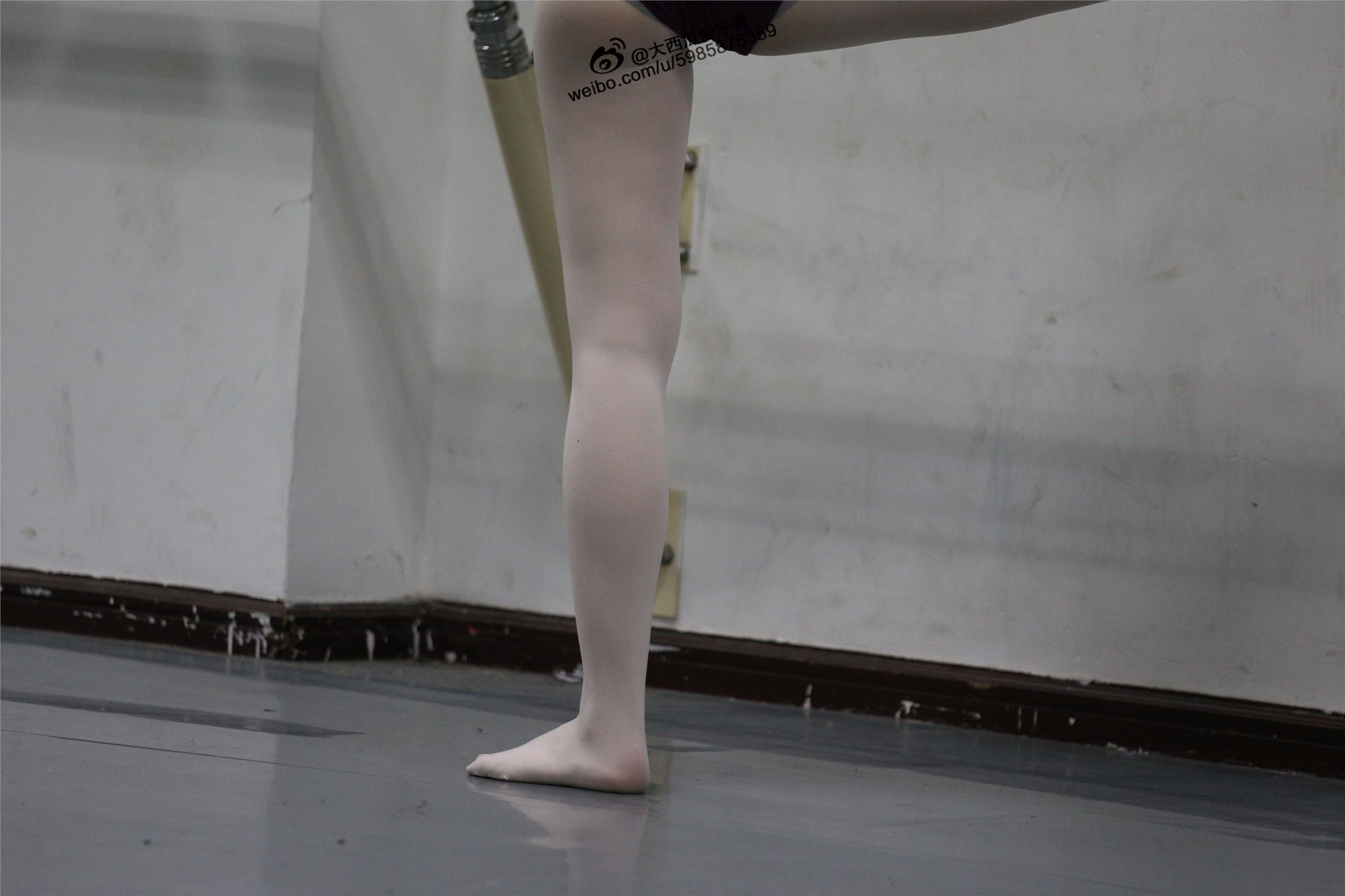 大西瓜美女图片 W012 舞蹈家3-紫色247p2