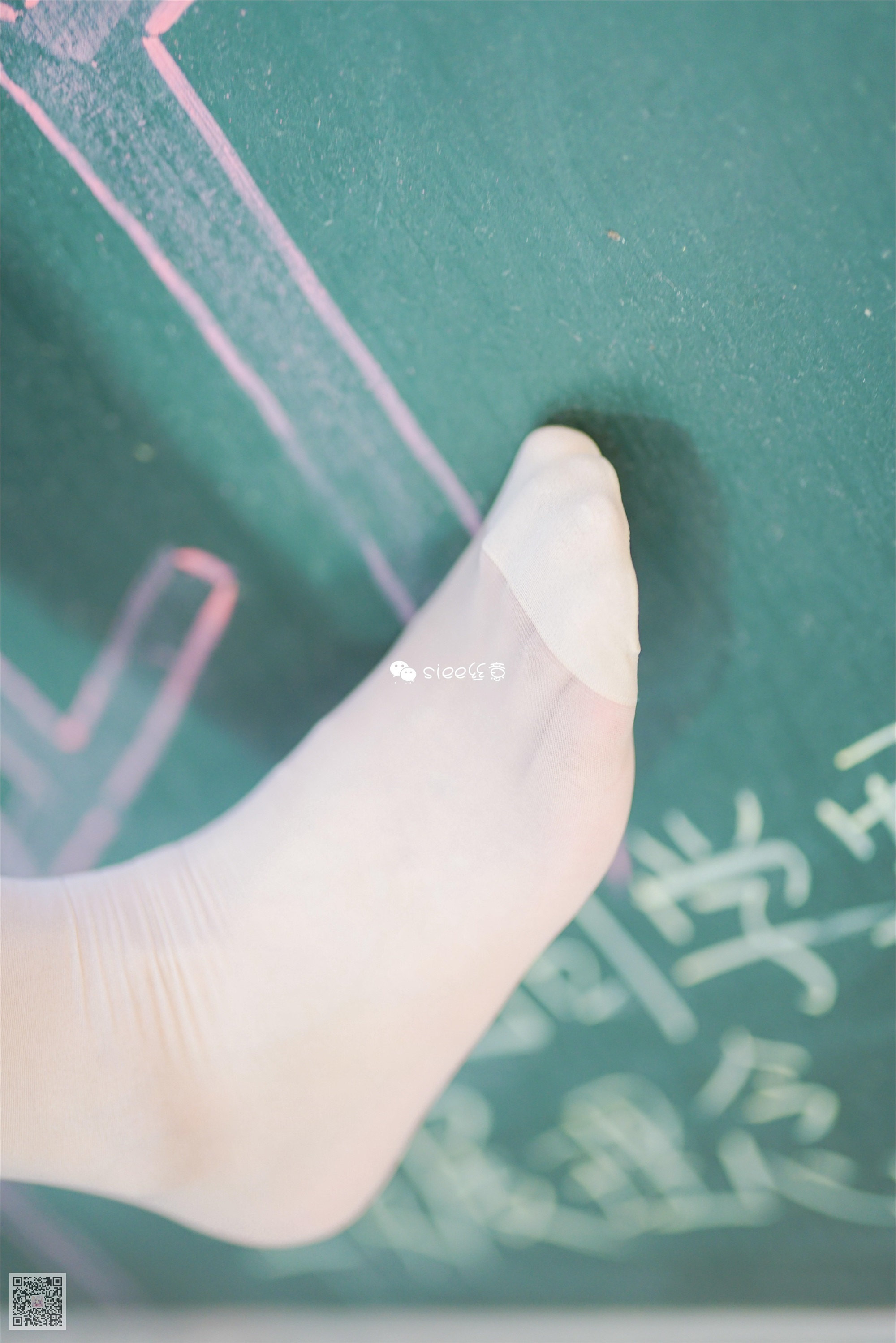 No.343 婷婷 浮在唇边的温暖