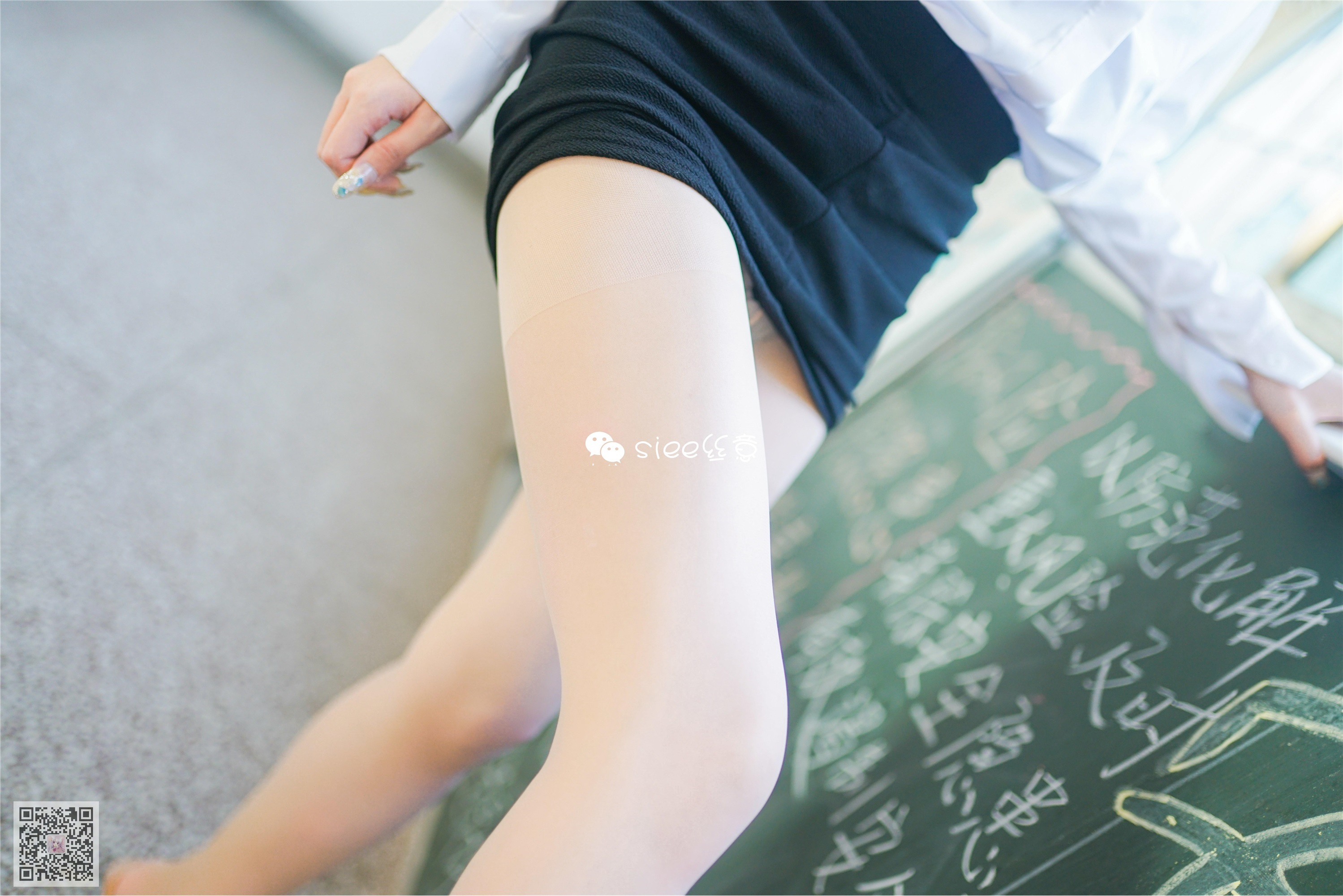 No.343 婷婷 浮在唇边的温暖