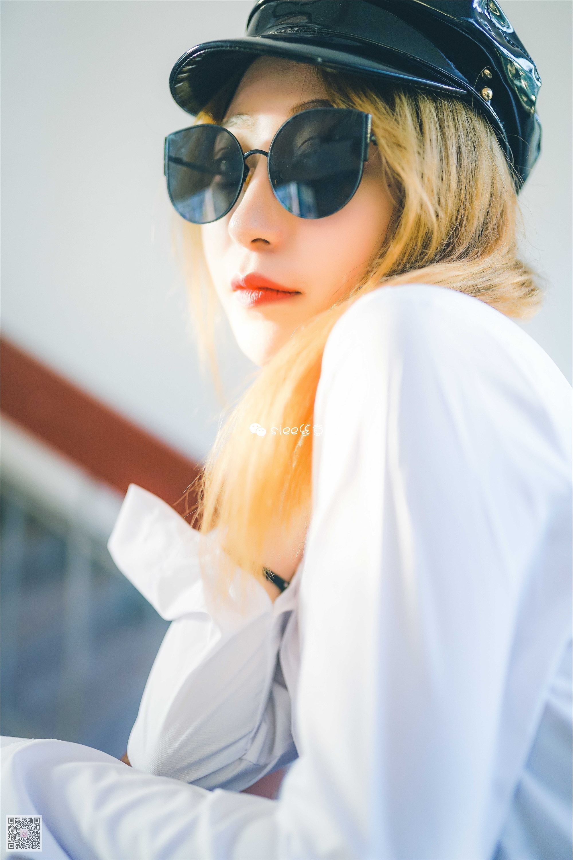 No.343 婷婷 浮在唇边的温暖