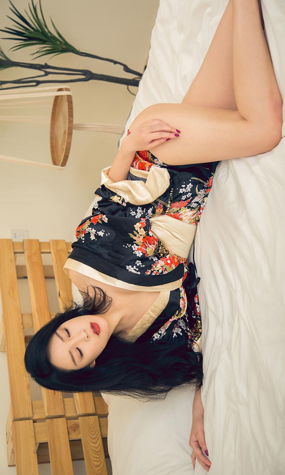 Ugirls尤果网  爱尤物 2019.09.08 No.1572 刘瑾希