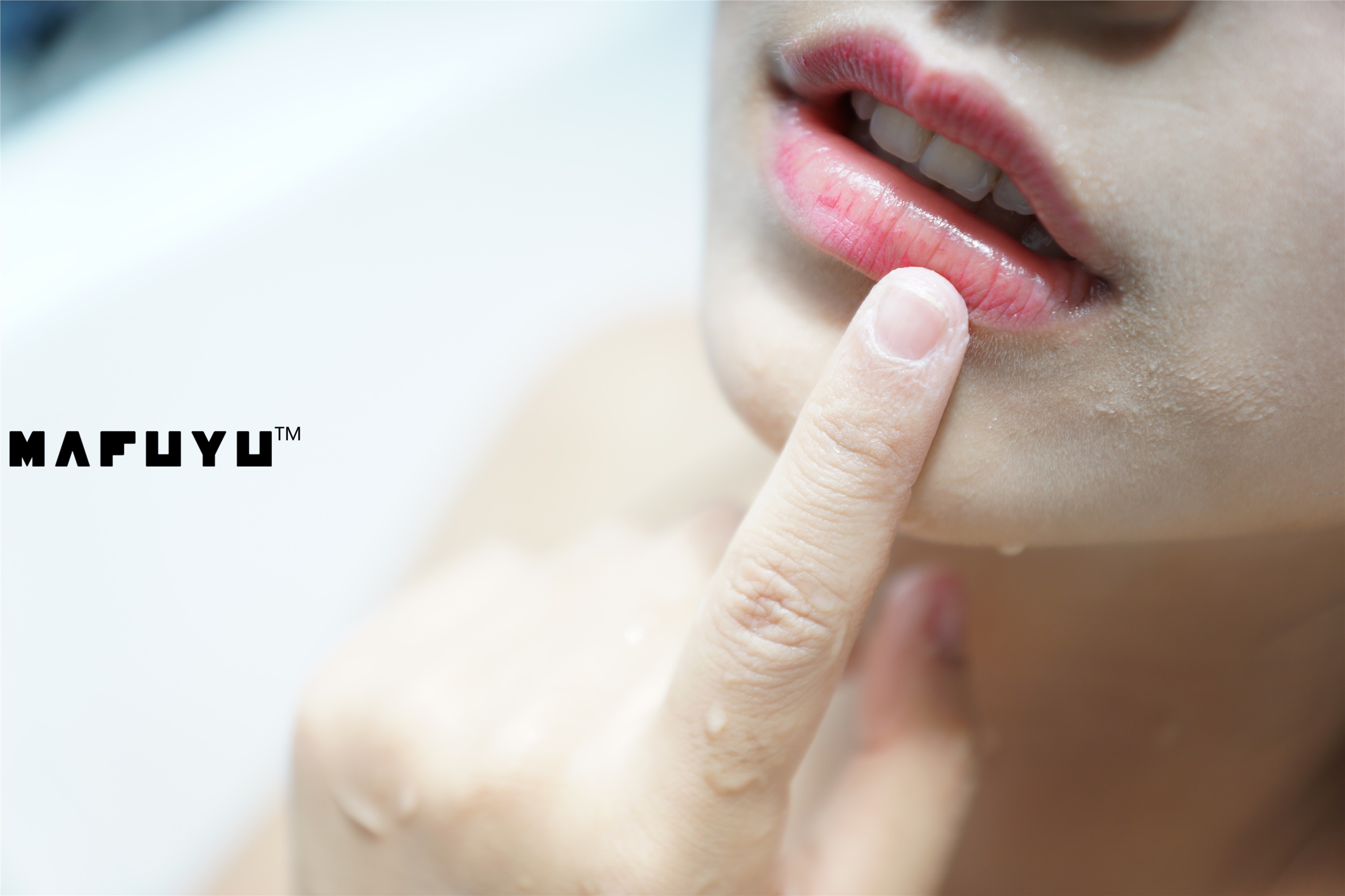 神楽坂真冬套图 - OL写真系列套图