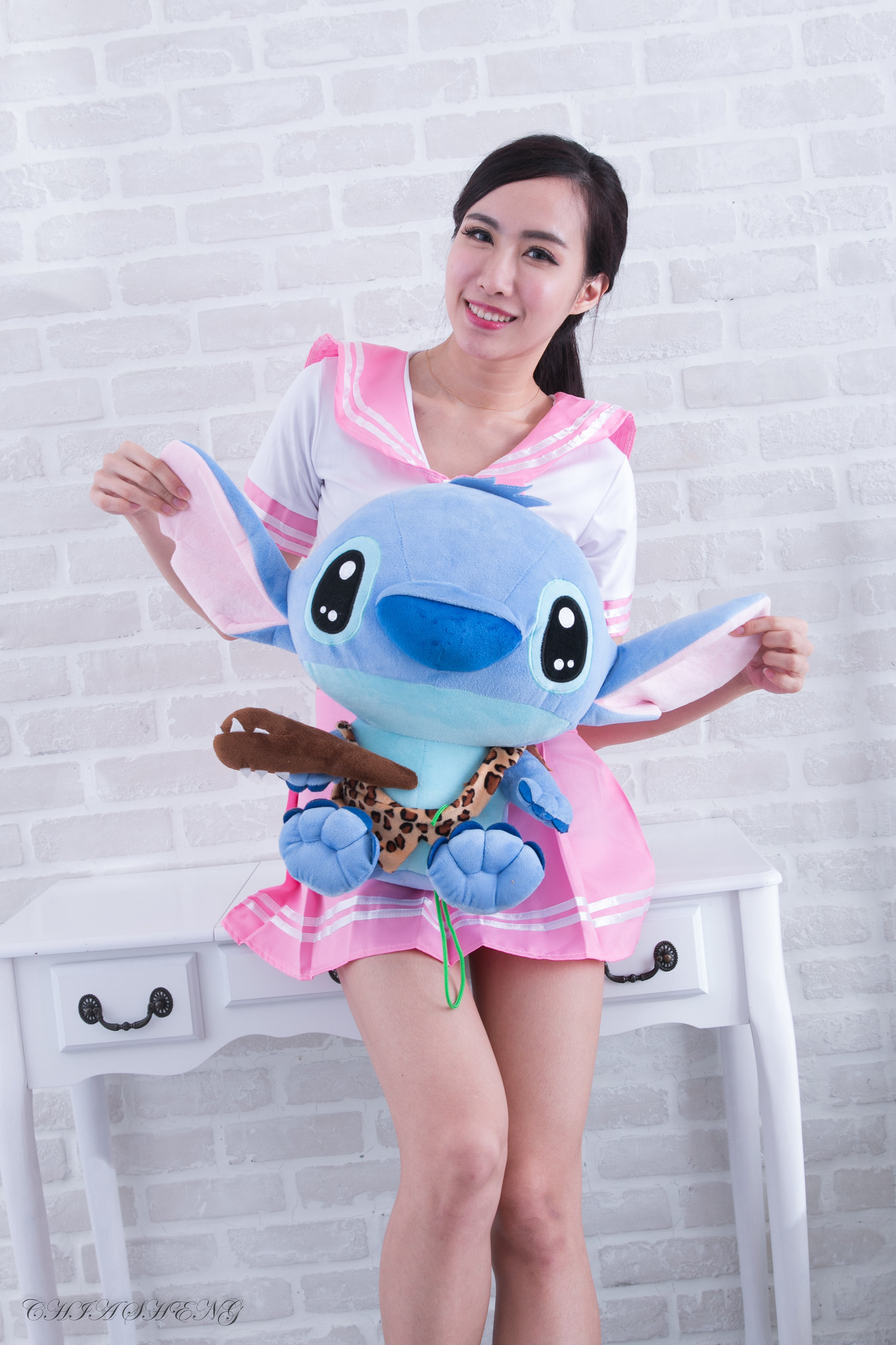 Beautyleg番外篇2015-04-12 Dora性感时装棚拍