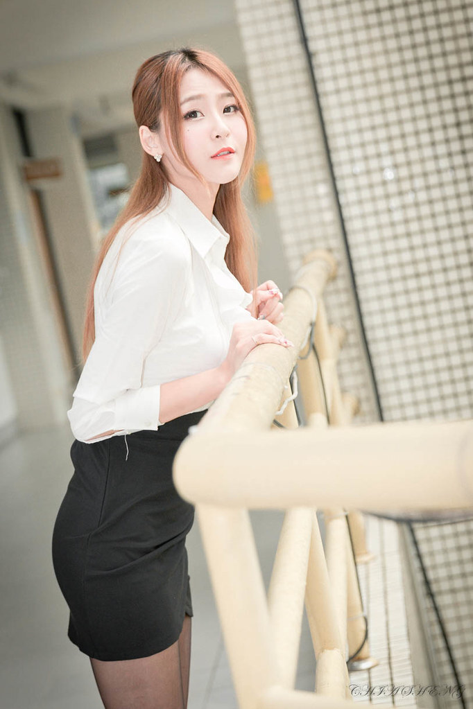 Beautyleg番外篇2015-05-01 Winnie(小雪)台北政治大学时装外拍