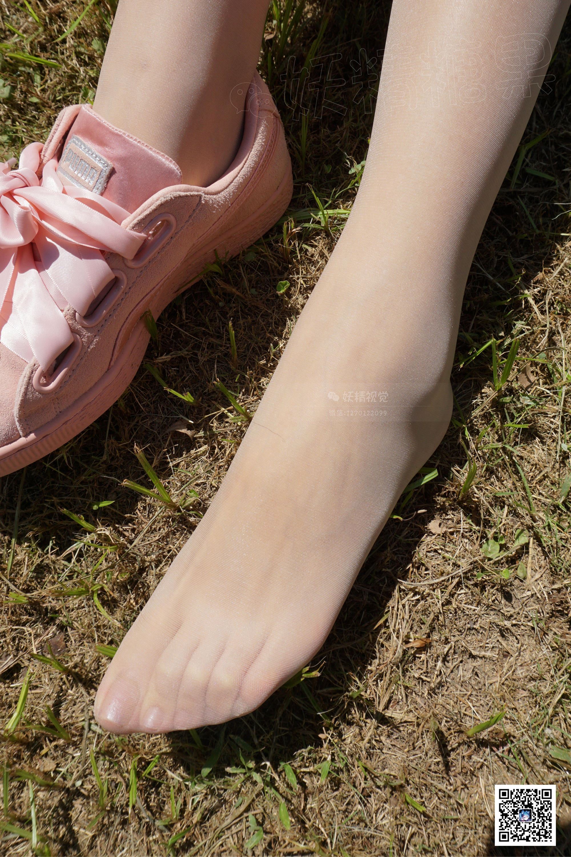 妖精视觉 NO.097 苏苏 “蝴蝶裆”丝袜笔记