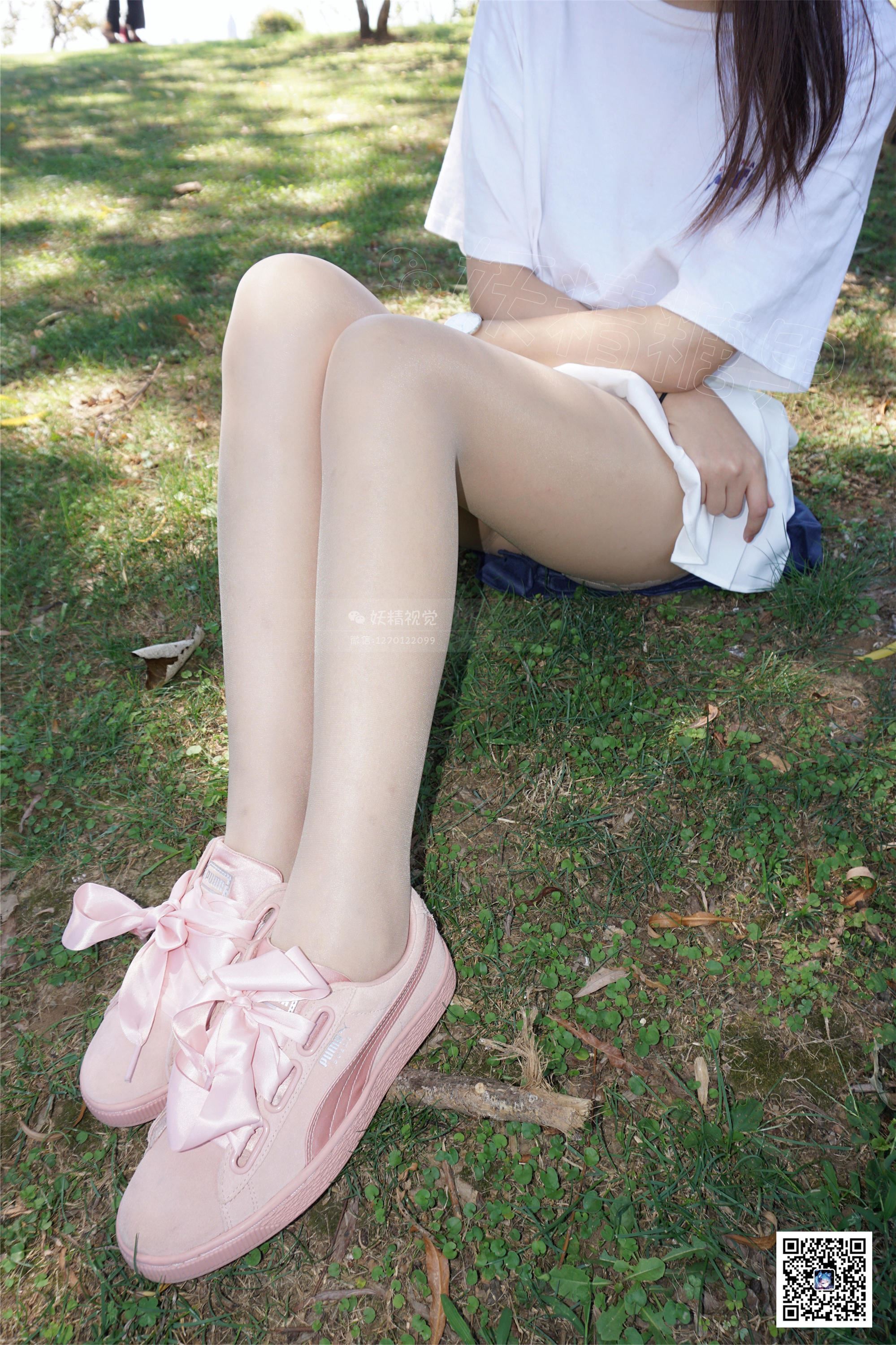 妖精视觉 NO.097 苏苏 “蝴蝶裆”丝袜笔记