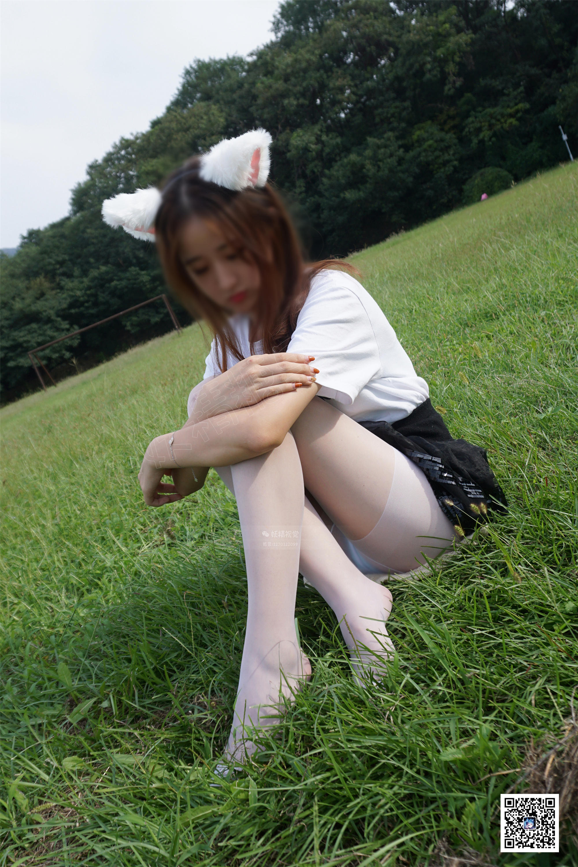 妖精视觉 NO.098 粥粥 狐狸师妹的白丝袜