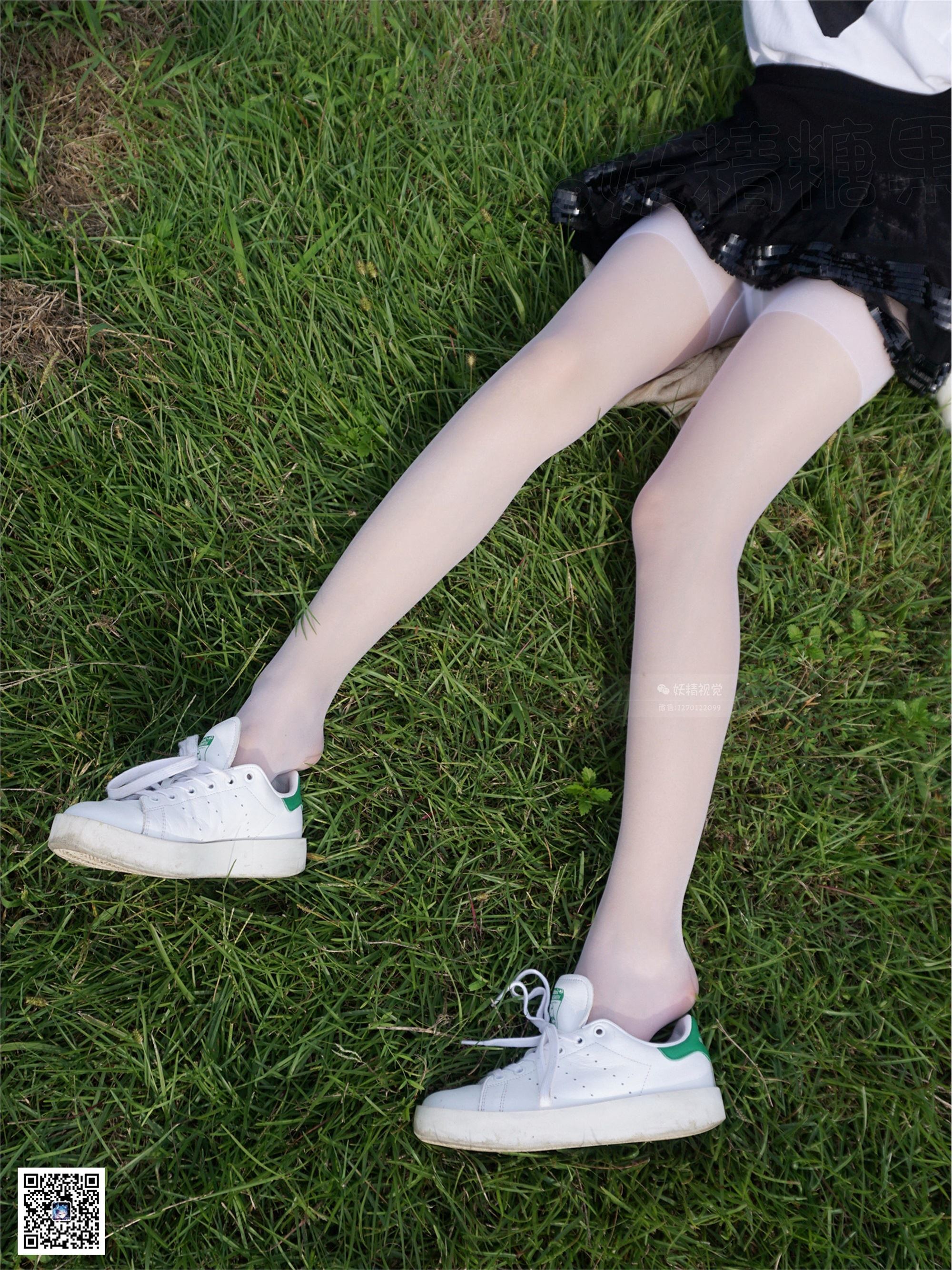 妖精视觉 NO.098 粥粥 狐狸师妹的白丝袜