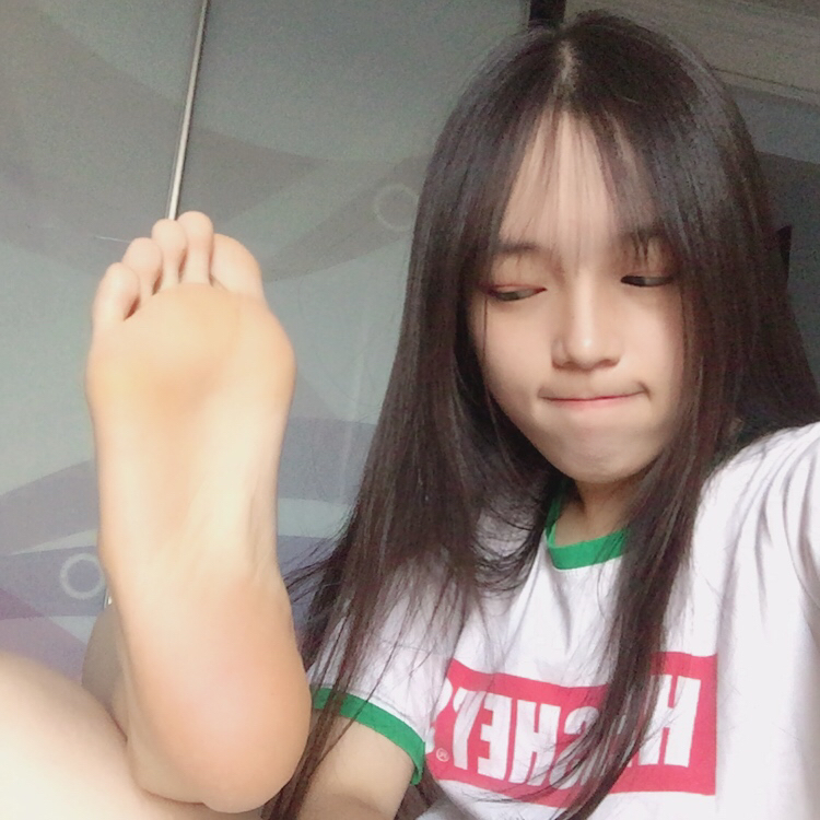 学生模特 套图 琪琪2