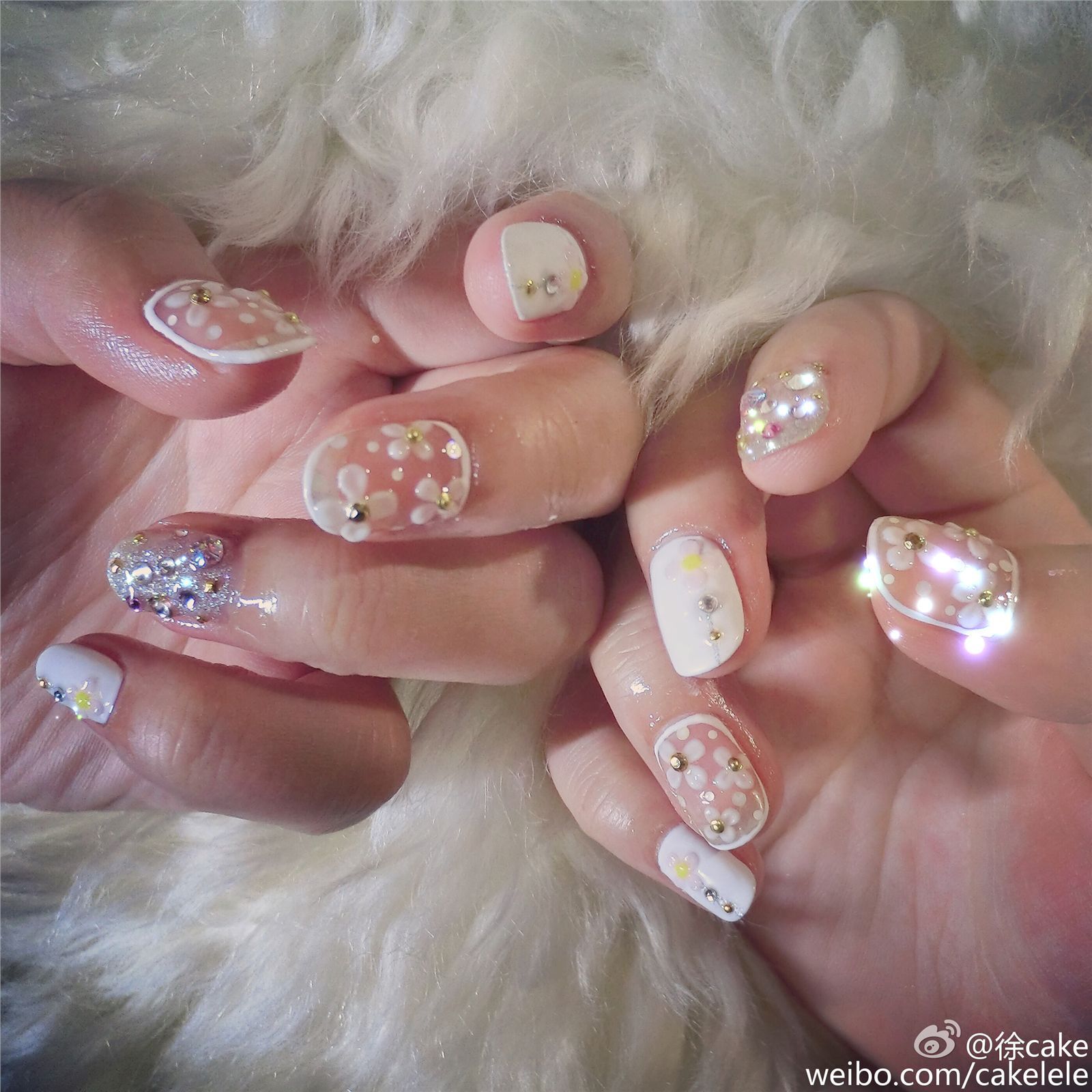 D Cup的ChinaJoy美女模特showgirl 徐嘉乐(艾西Ashley) 微博美图合集第1季 (120P)