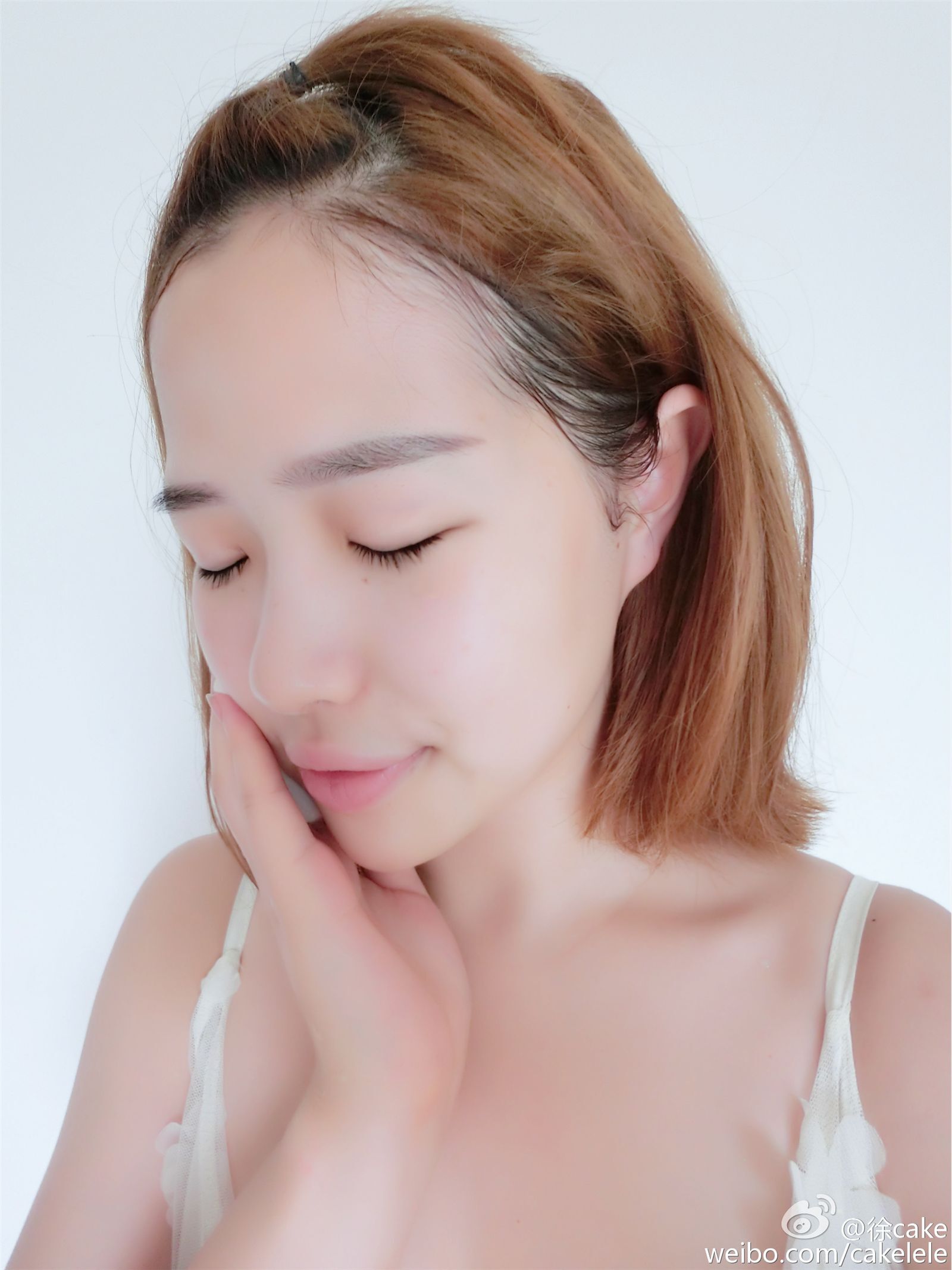 D Cup的ChinaJoy美女模特showgirl 徐嘉乐(艾西Ashley) 微博美图合集第1季 (120P)