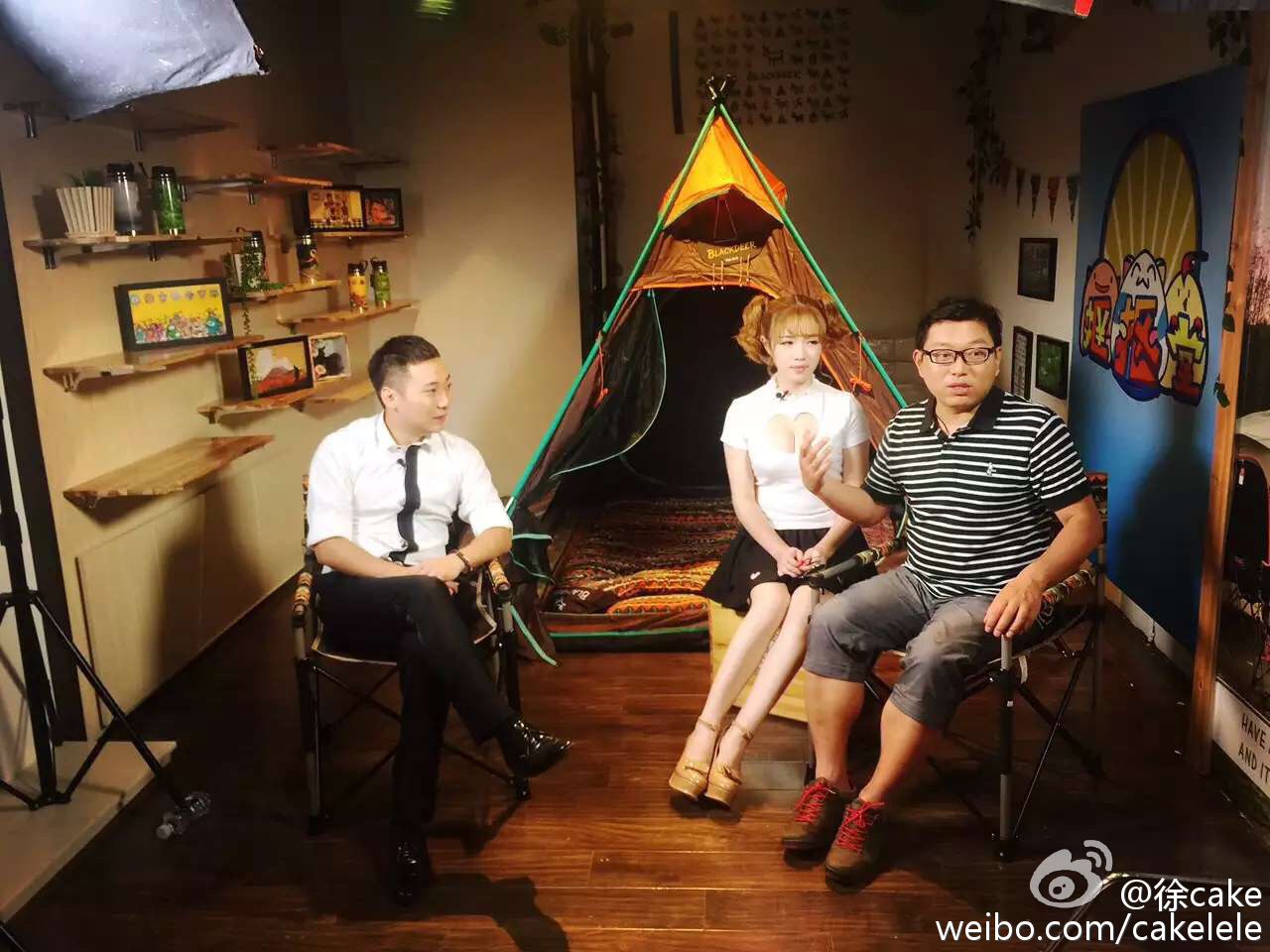 D Cup的ChinaJoy美女模特showgirl 徐嘉乐(艾西Ashley) 微博美图合集第1季 (120P)