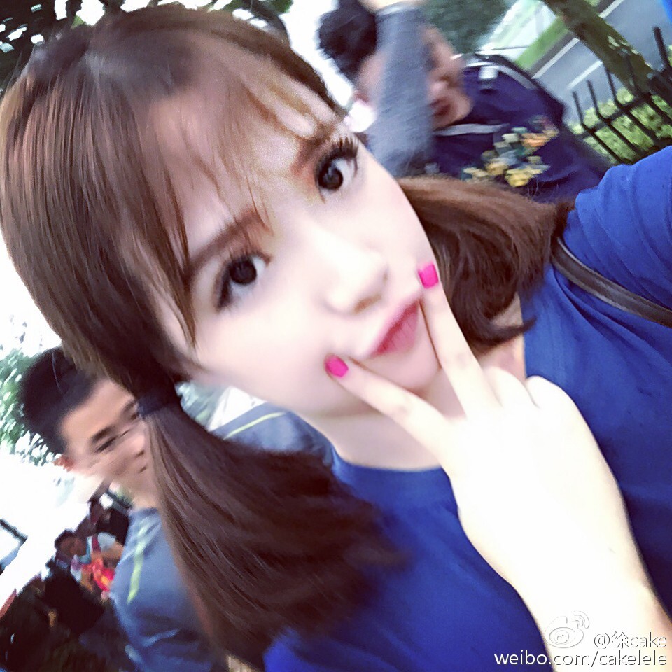 D Cup的ChinaJoy美女模特showgirl 徐嘉乐(艾西Ashley) 微博美图合集第1季 (120P)