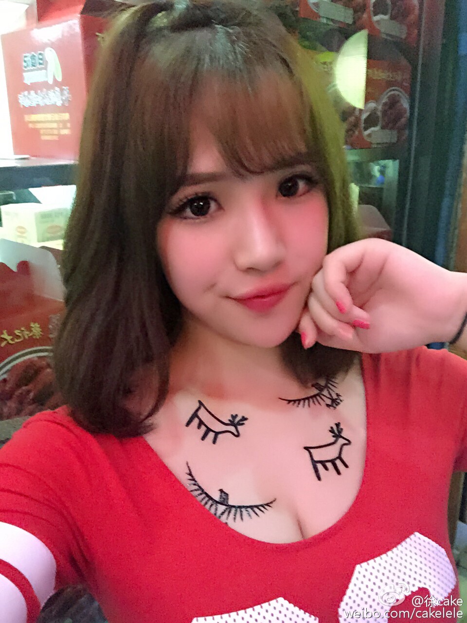 D Cup的ChinaJoy美女模特showgirl 徐嘉乐(艾西Ashley) 微博美图合集第1季 (120P)