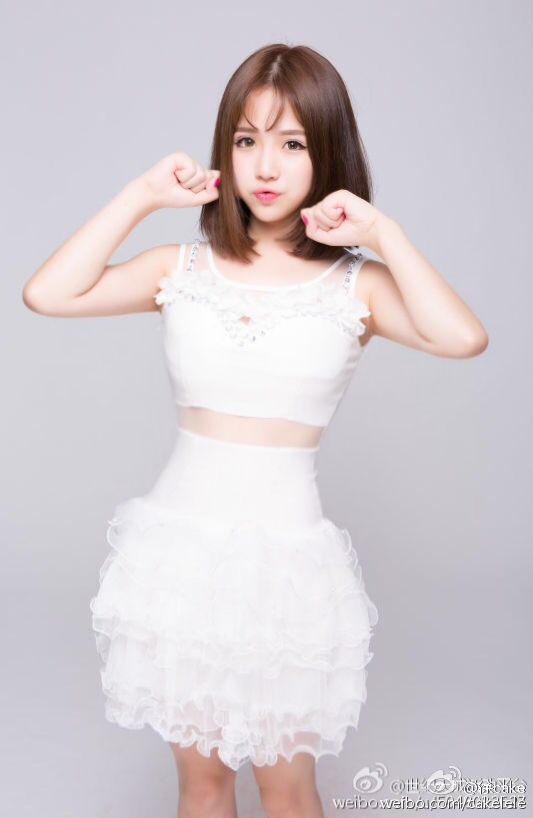 D Cup的ChinaJoy美女模特showgirl 徐嘉乐(艾西Ashley) 微博美图合集第1季 (120P)