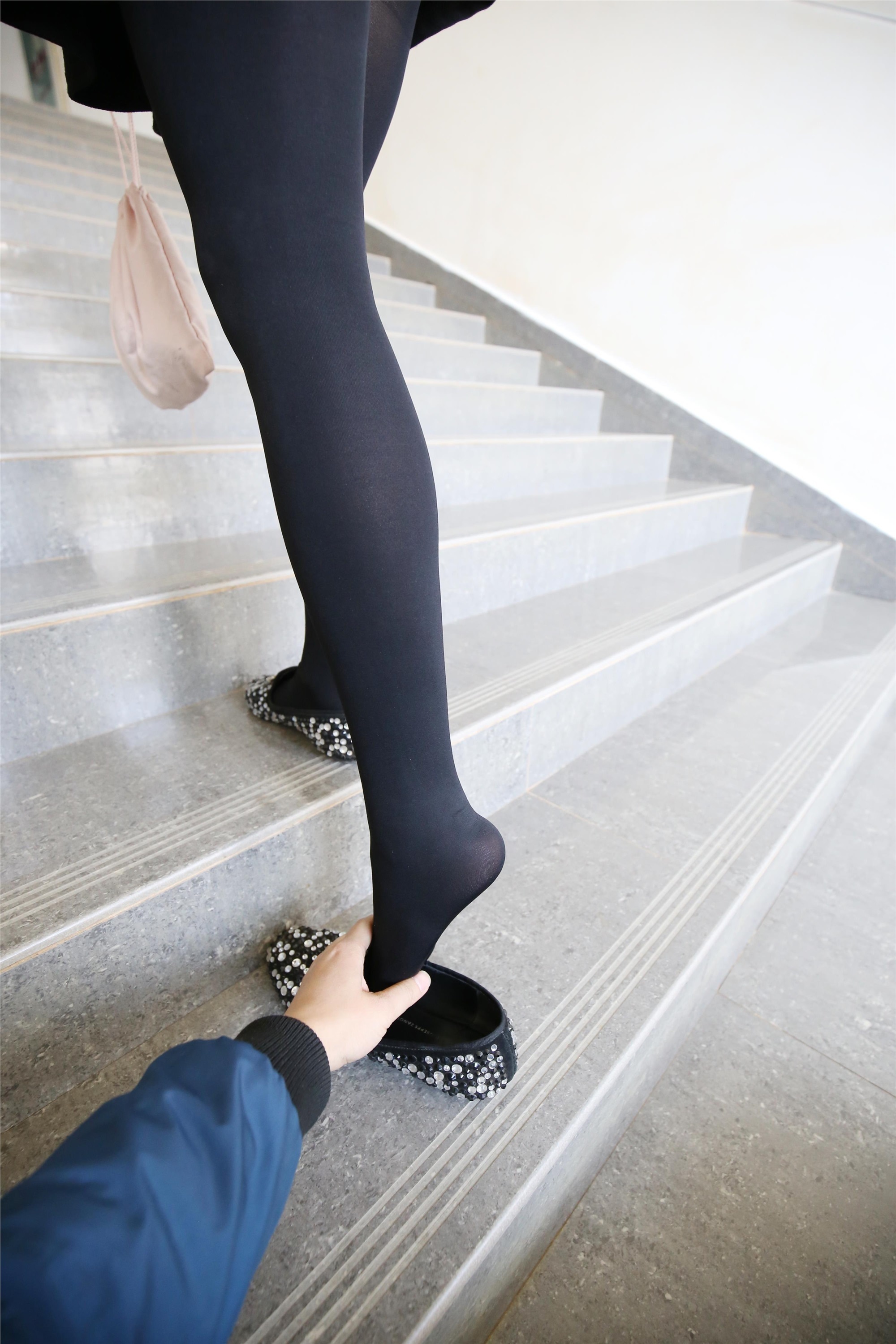 大西瓜美女图片 W014 舞蹈家5-操场双淑12