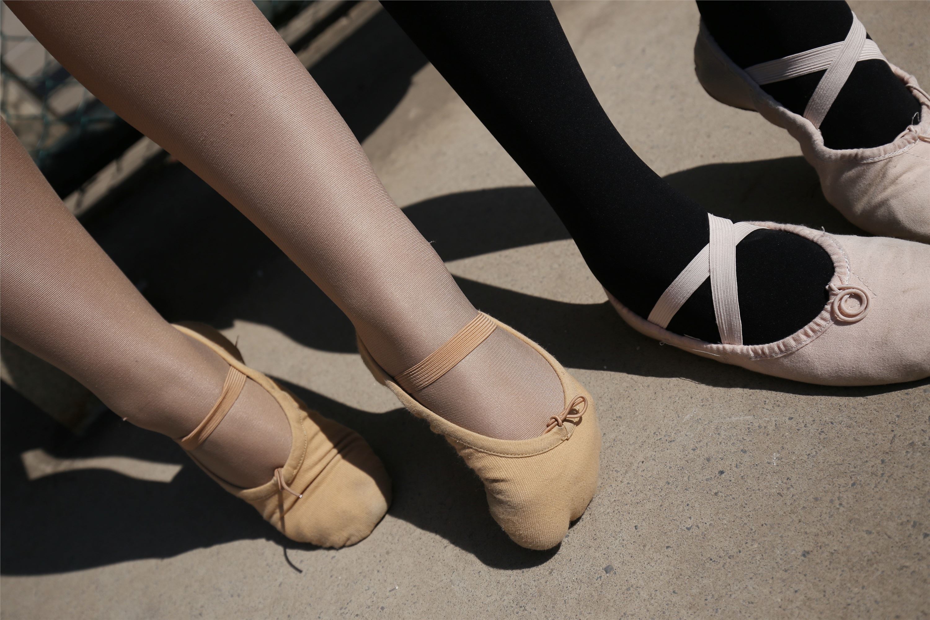 大西瓜美女图片 W014 舞蹈家5-操场双淑12