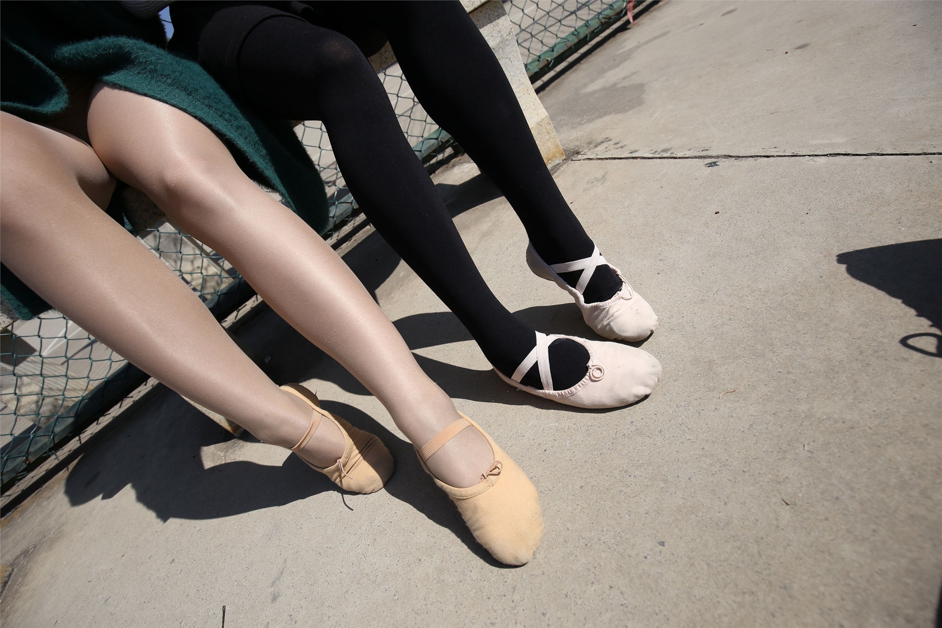 大西瓜美女图片 W014 舞蹈家5-操场双淑12