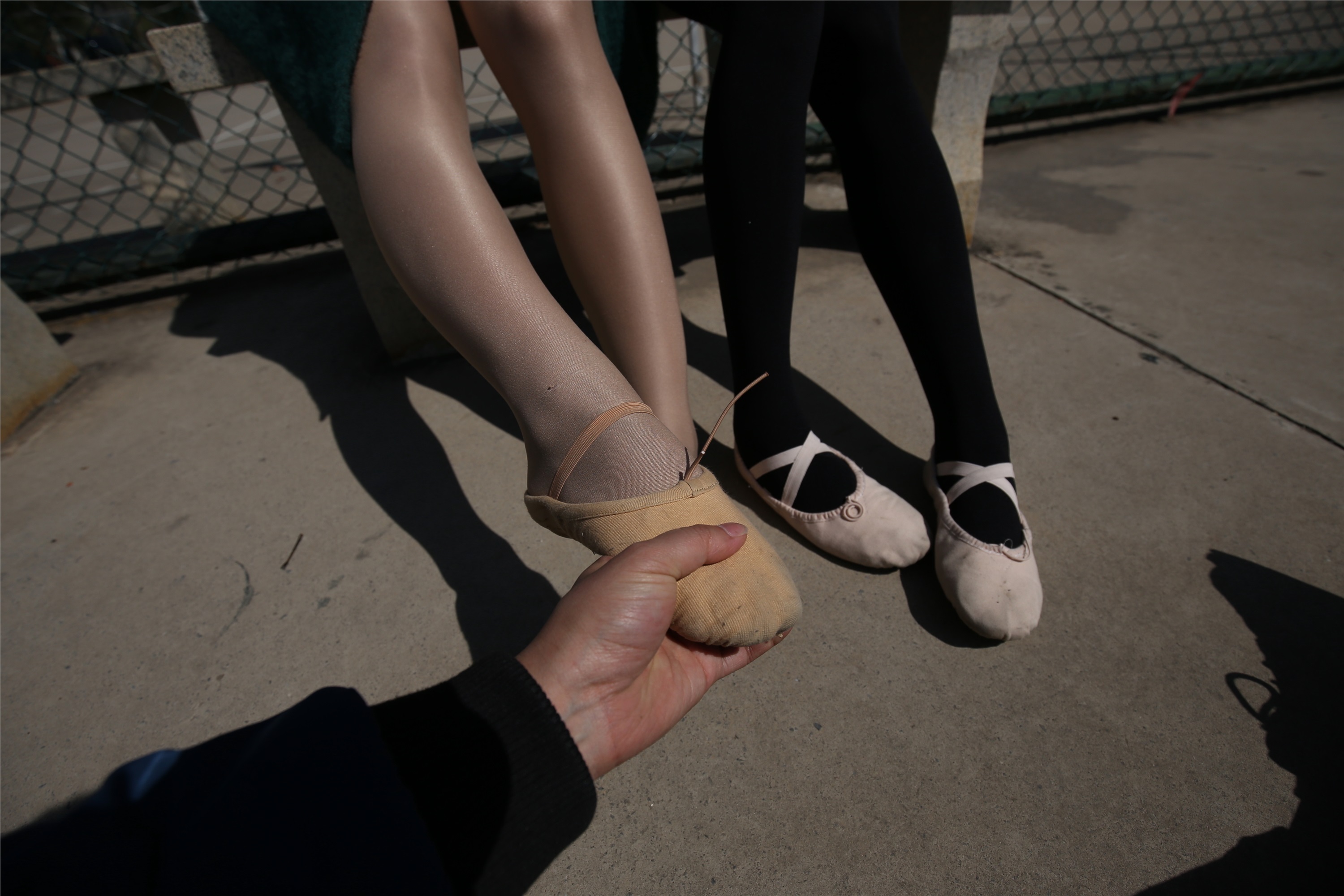 大西瓜美女图片 W014 舞蹈家5-操场双淑12