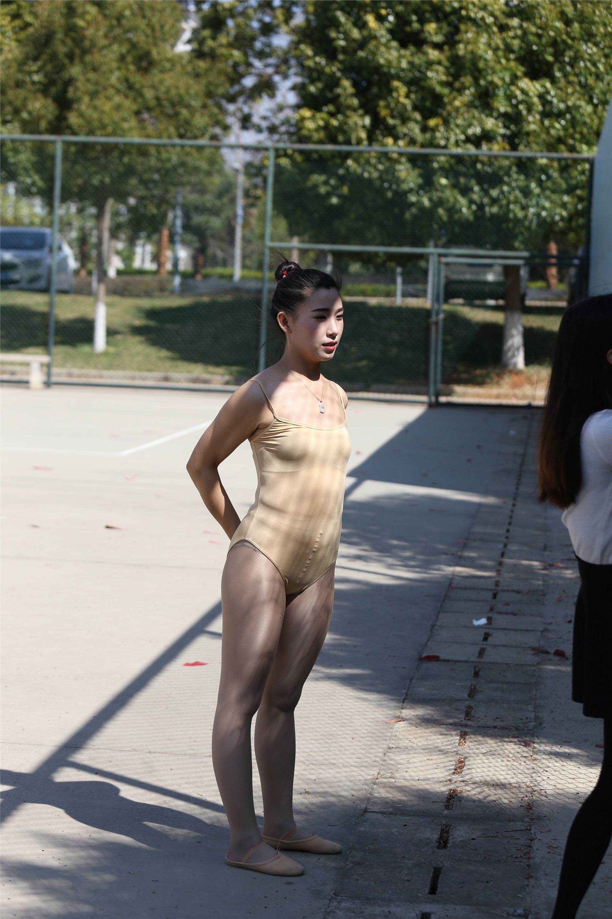 大西瓜美女图片 W014 舞蹈家5-操场双淑12