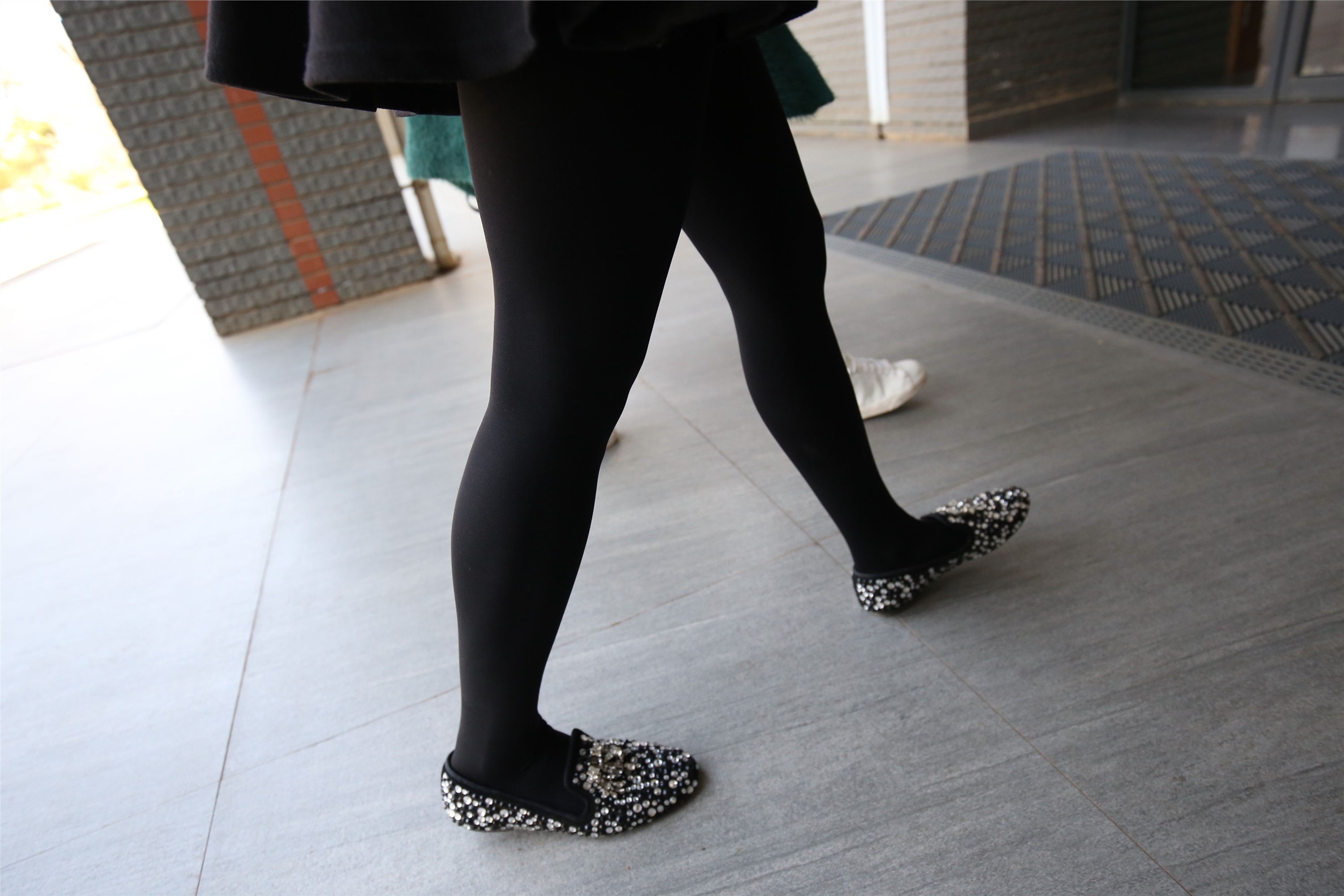 大西瓜美女图片 W014 舞蹈家5-操场双淑13