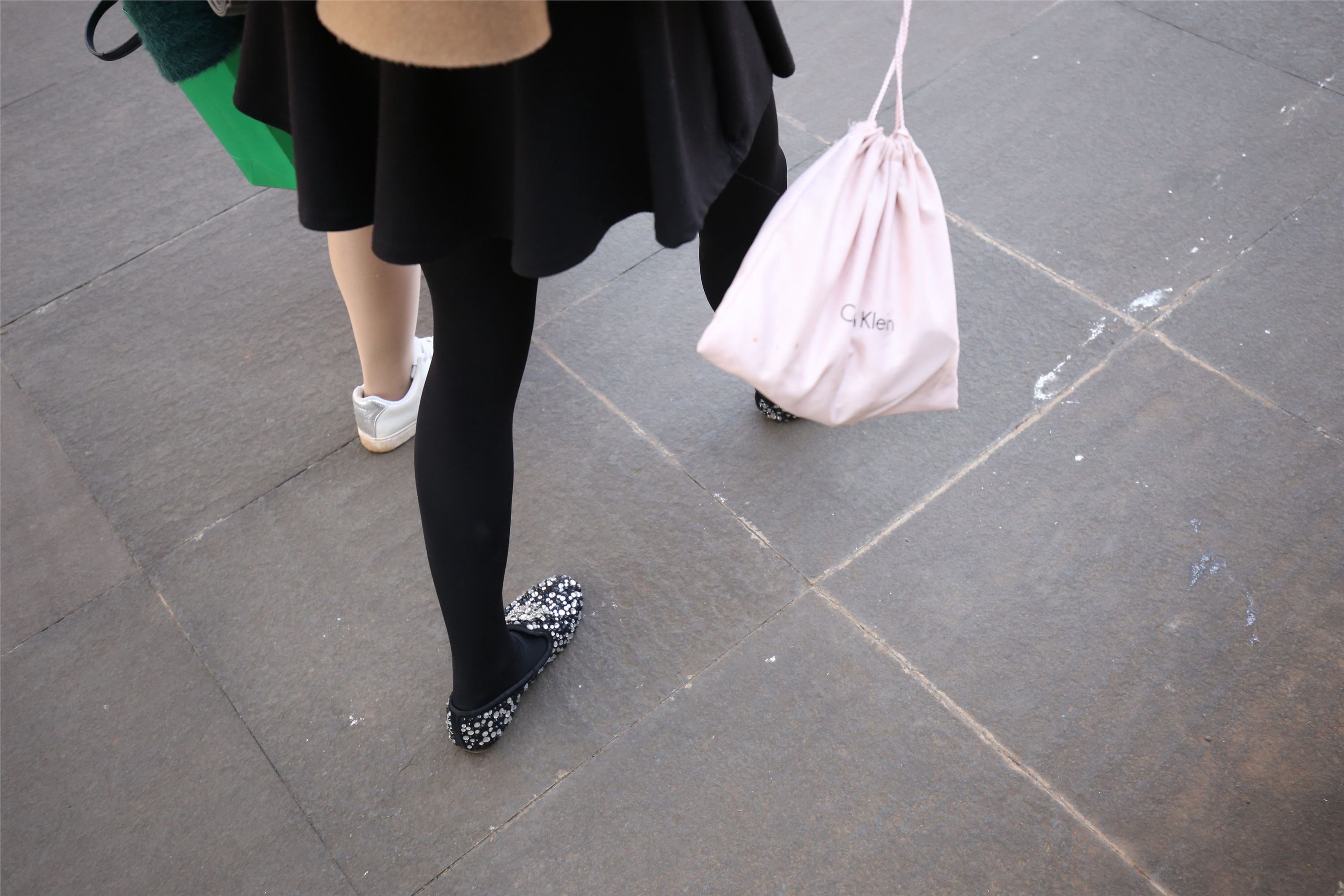 大西瓜美女图片 W014 舞蹈家5-操场双淑13