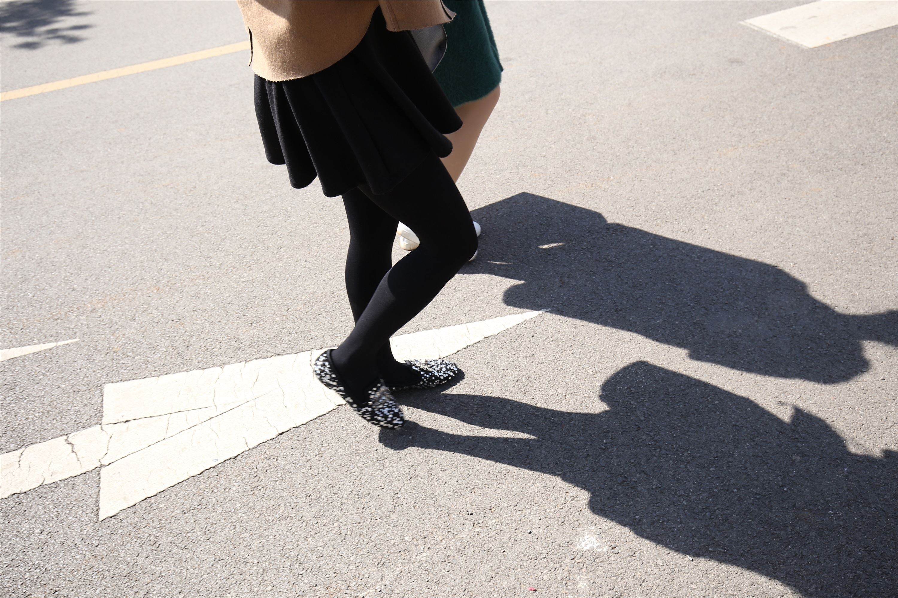 大西瓜美女图片 W014 舞蹈家5-操场双淑13