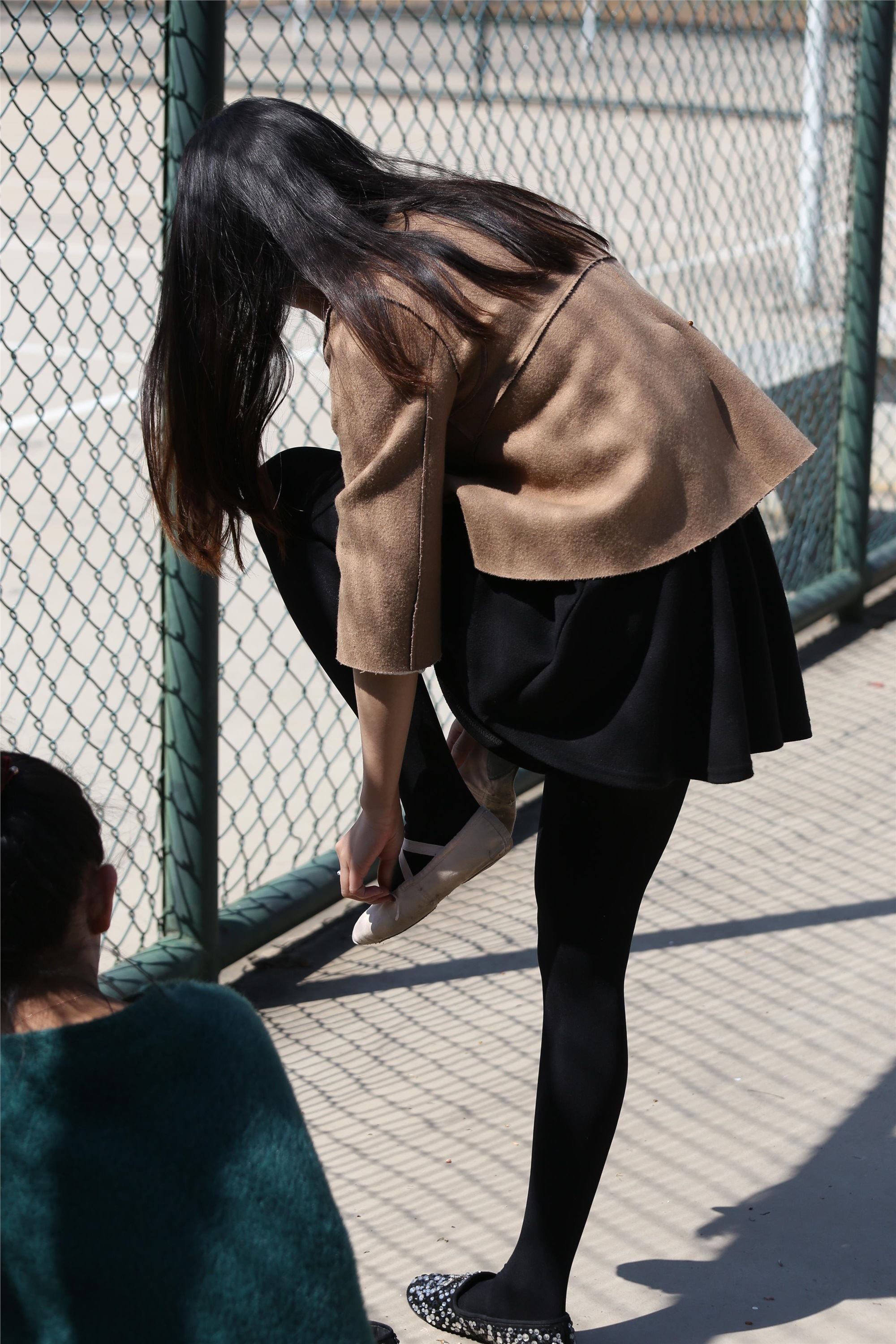 大西瓜美女图片 W015 舞蹈家5-操场双淑21