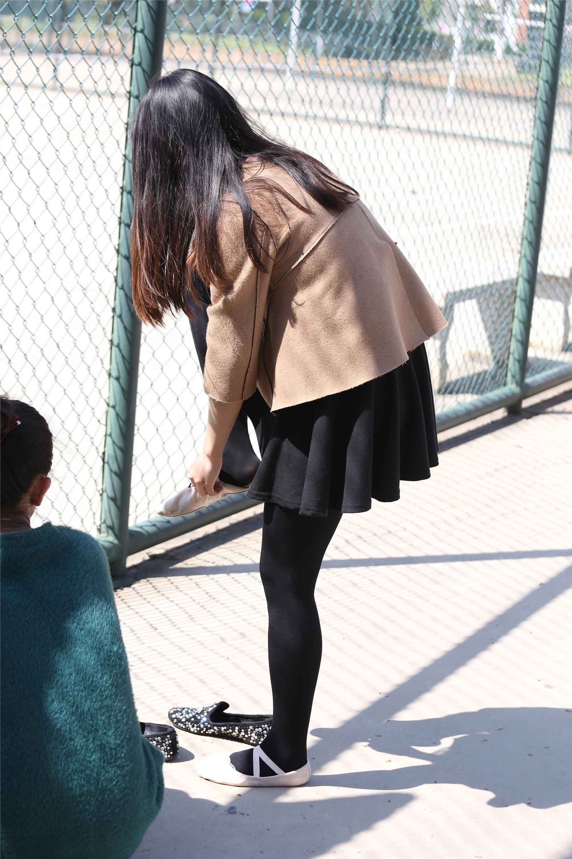 大西瓜美女图片 W015 舞蹈家5-操场双淑21