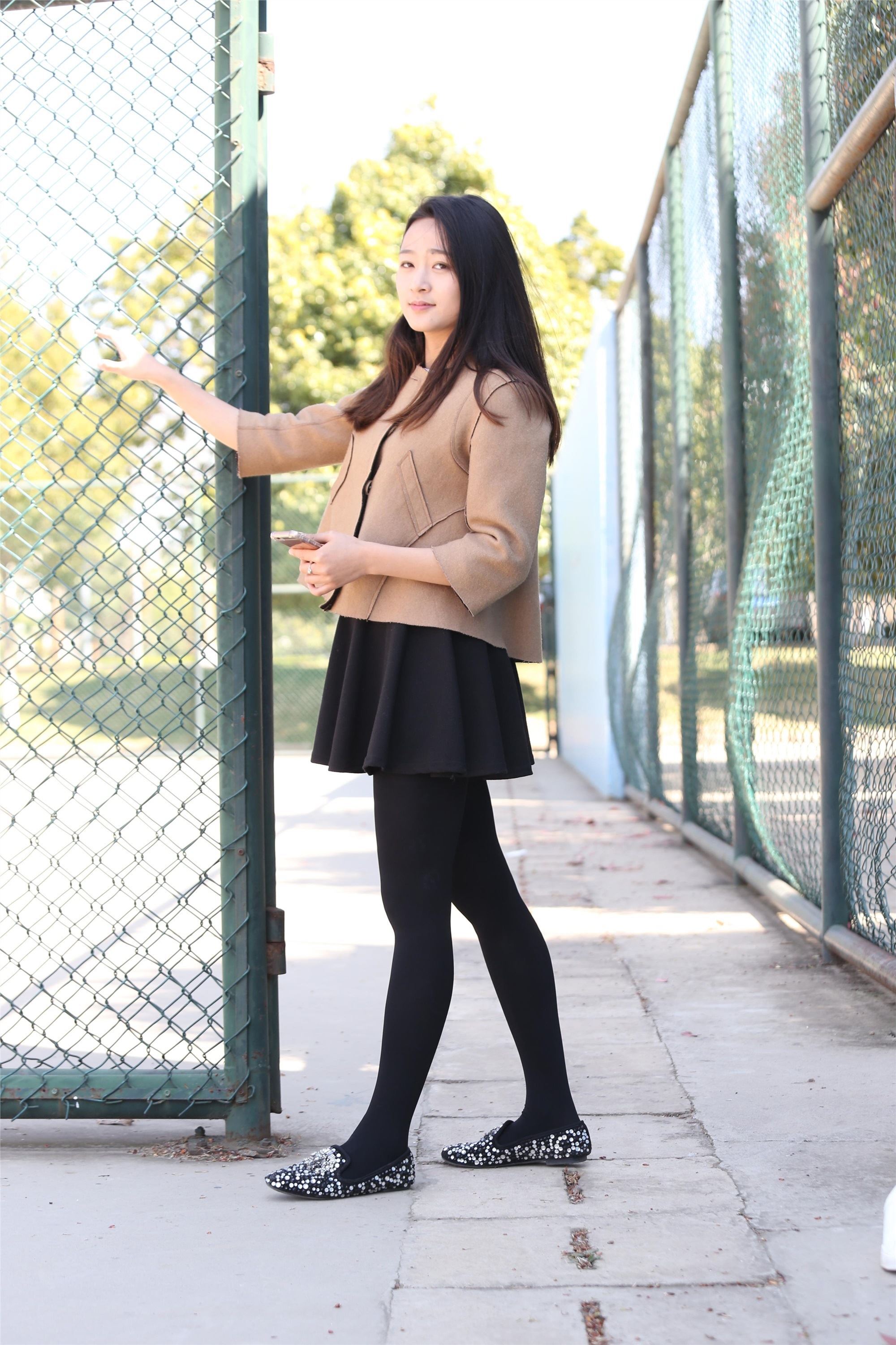 大西瓜美女图片 W015 舞蹈家5-操场双淑21