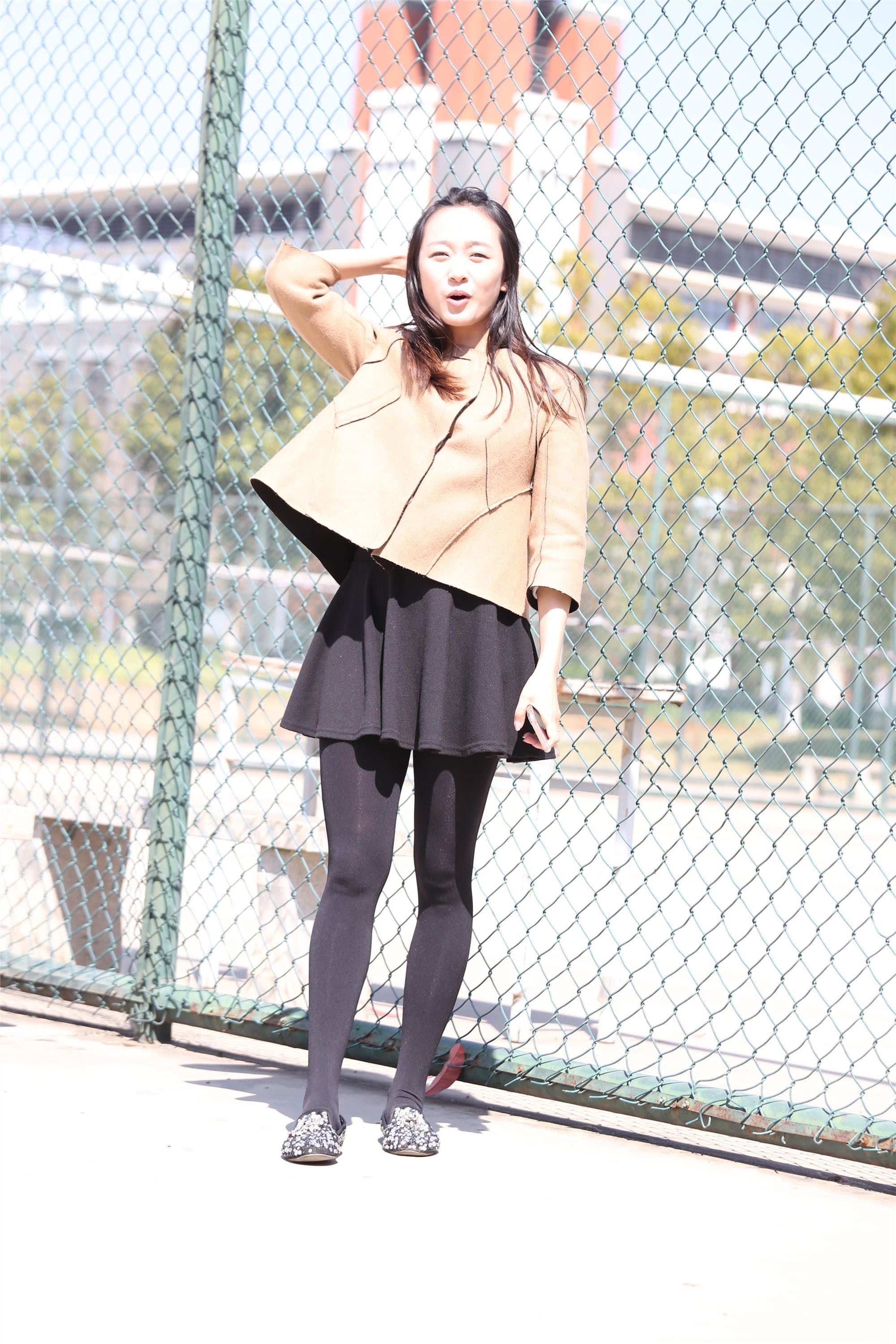 大西瓜美女图片 W015 舞蹈家5-操场双淑21