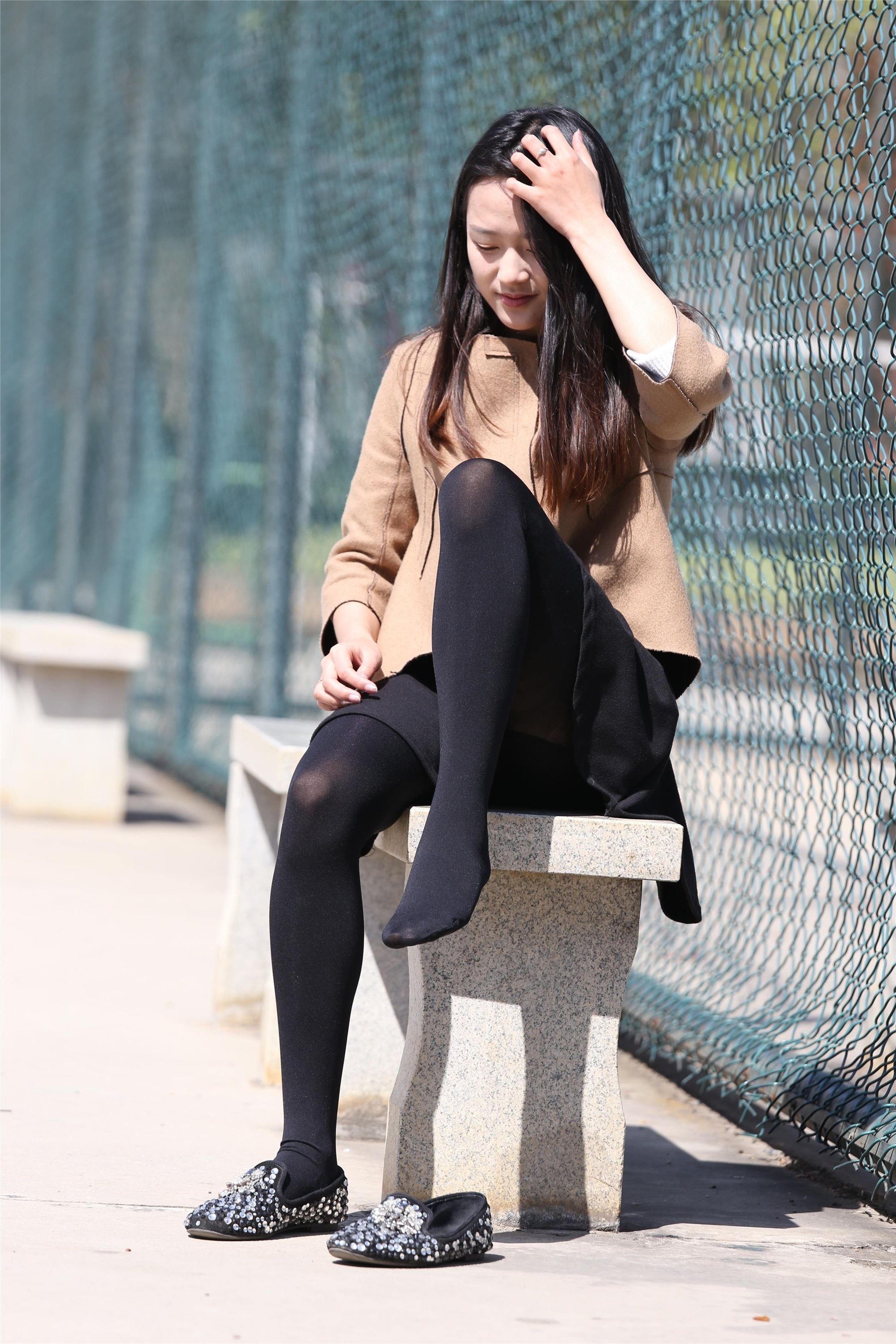 大西瓜美女图片 W015 舞蹈家5-操场双淑22