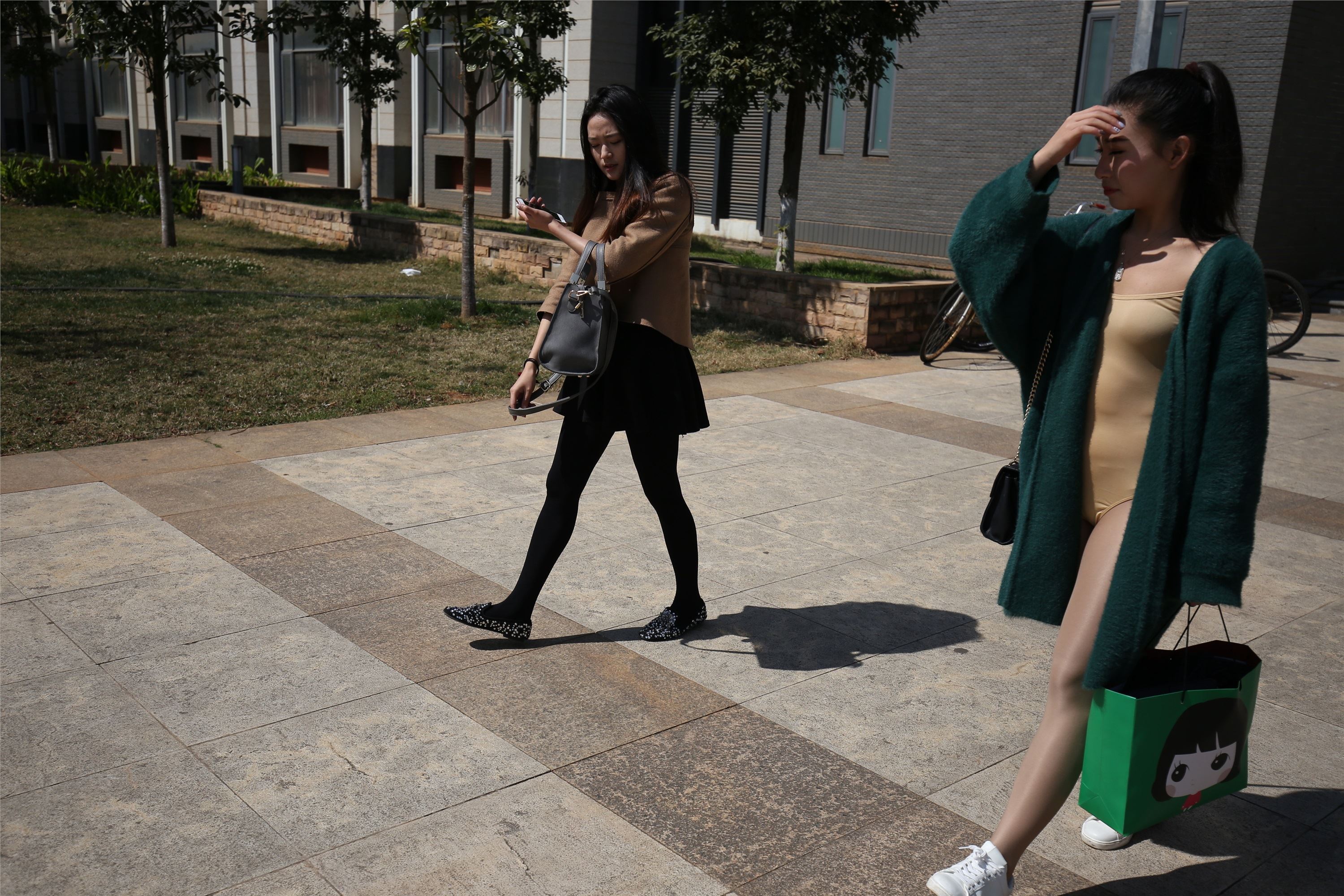 大西瓜美女图片 W015 舞蹈家5-操场双淑22