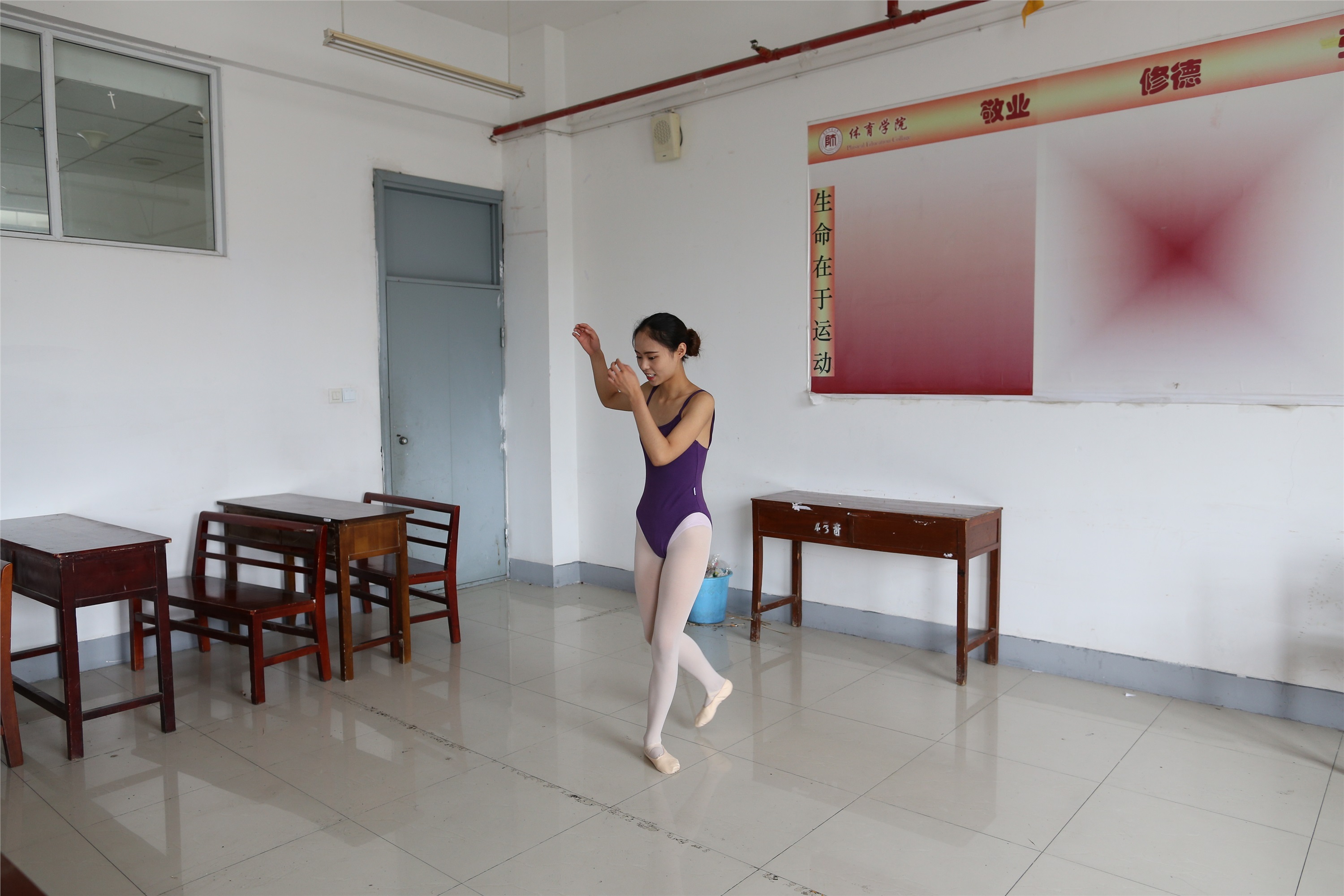 大西瓜美女图片 W018 舞蹈家8-紫色376p1