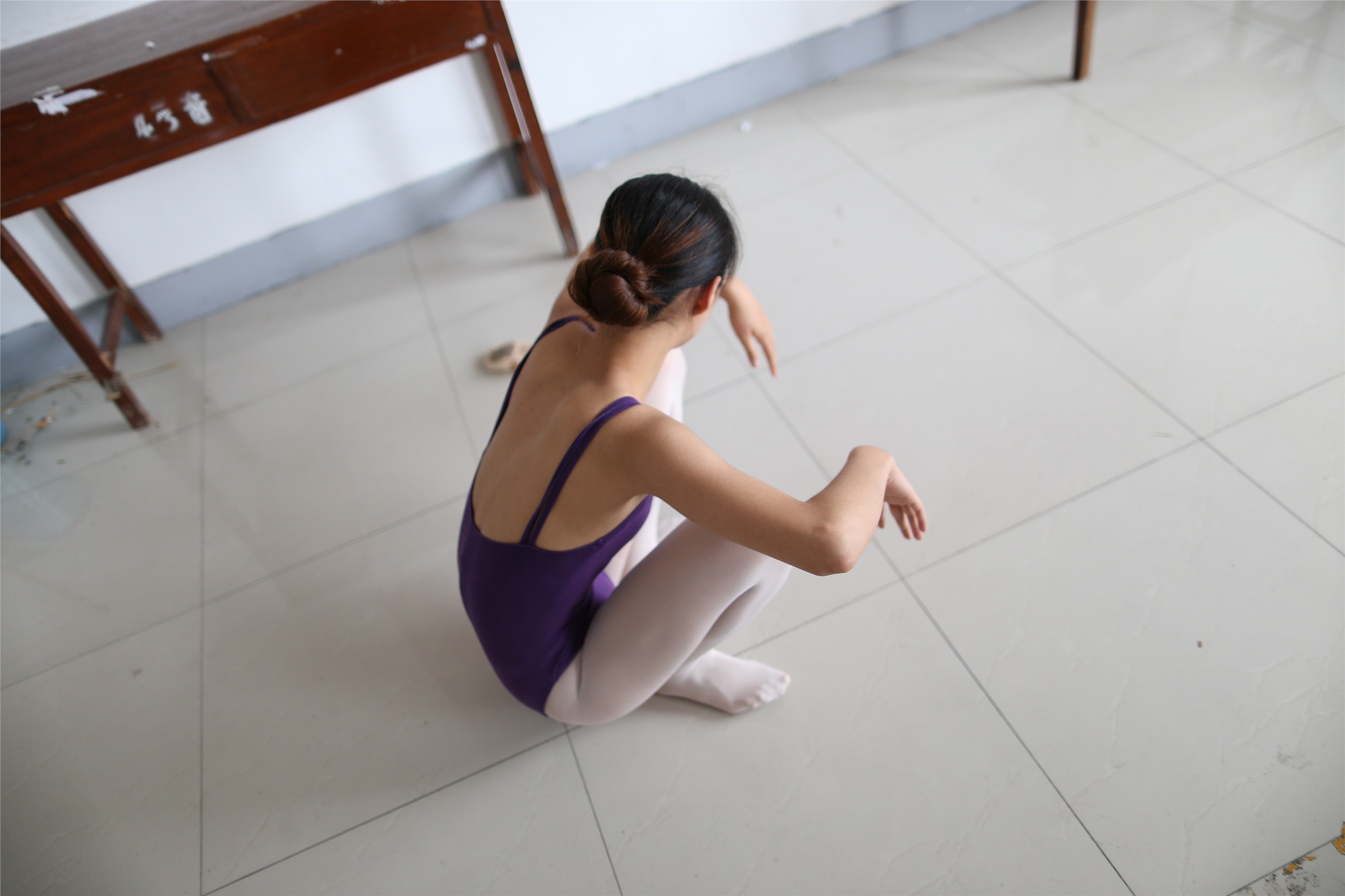 大西瓜美女图片 W018 舞蹈家8-紫色376p2