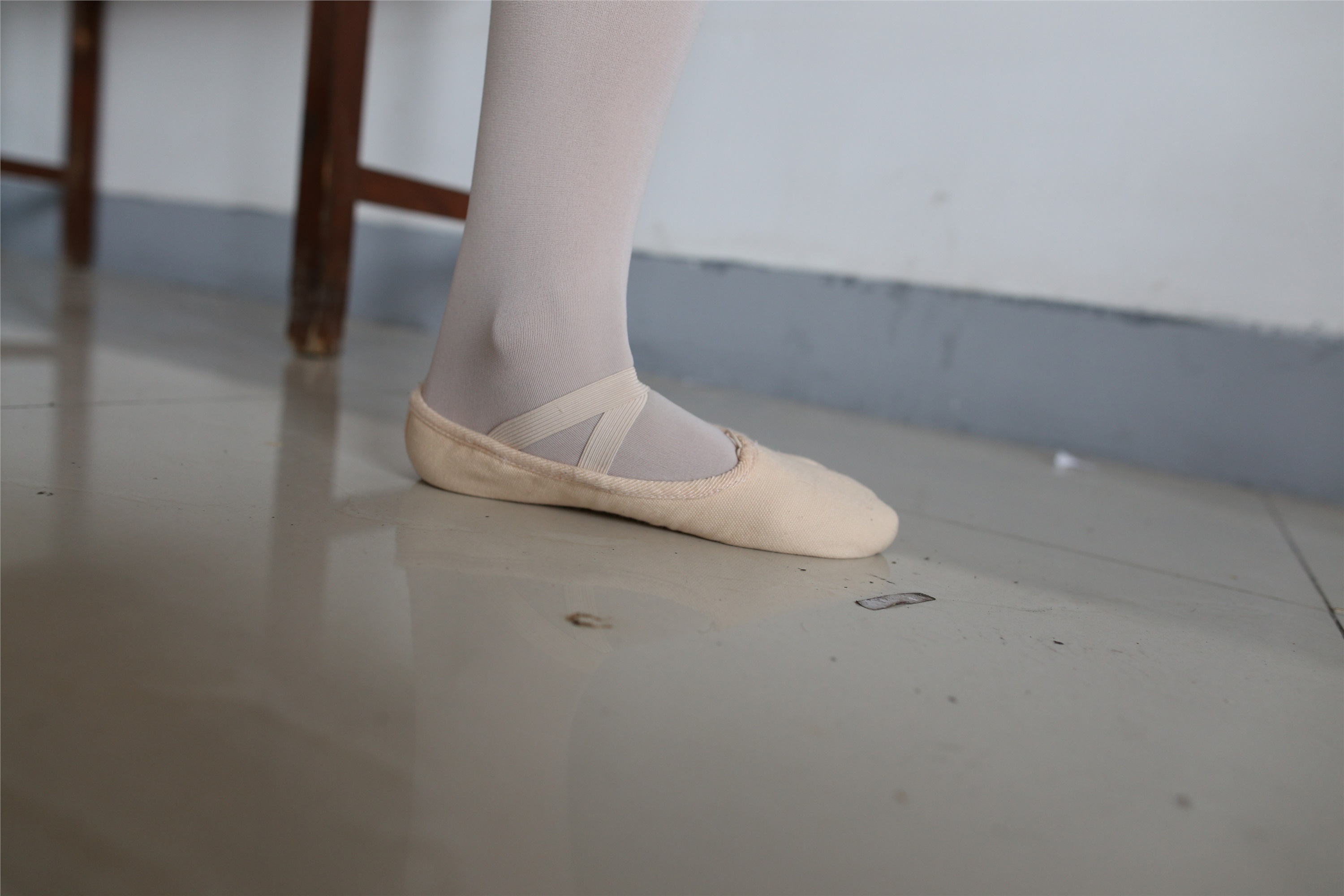 大西瓜美女图片 W018 舞蹈家8-紫色376p3