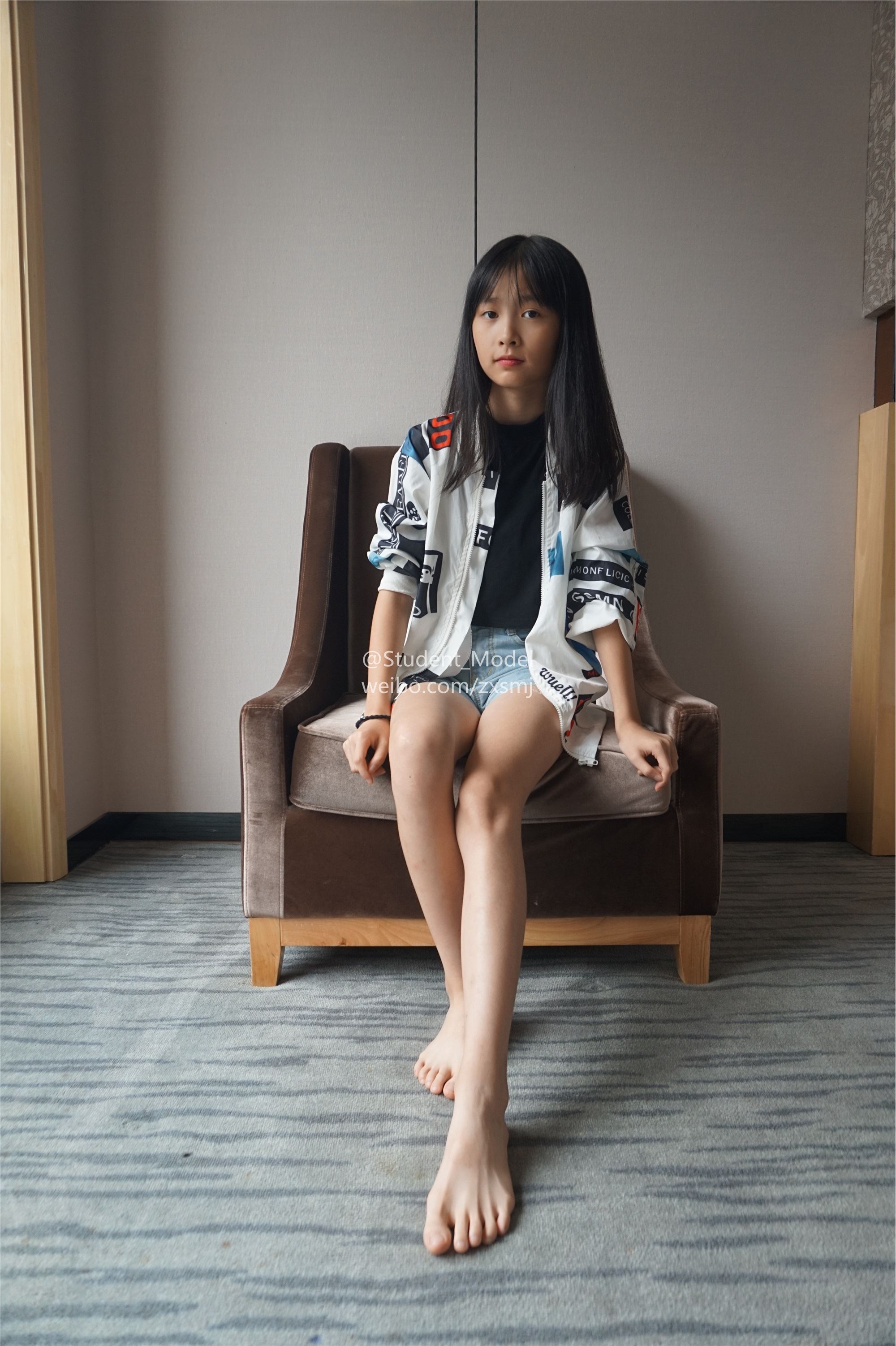 学生模特 套图 小龙猫