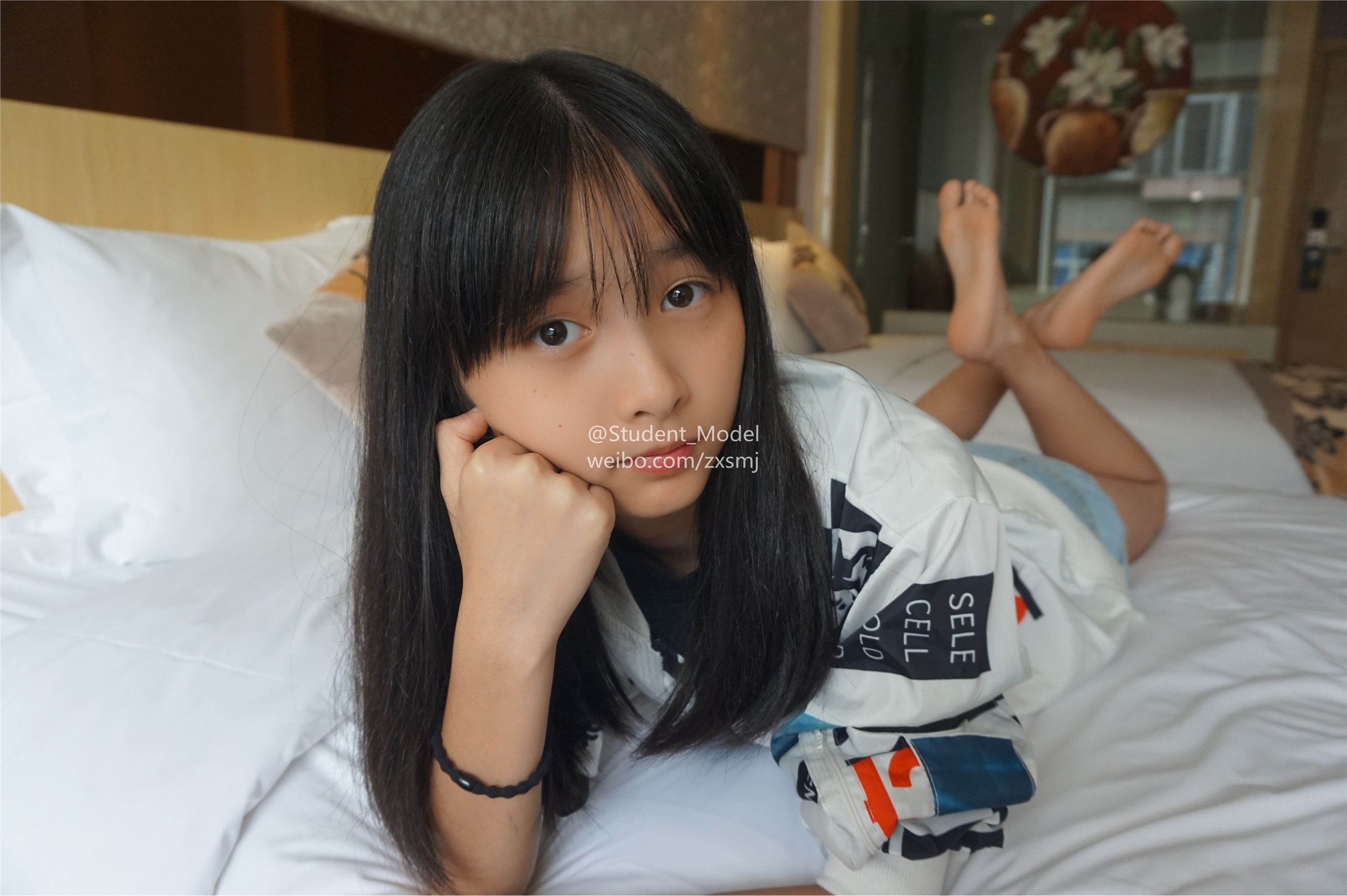 学生模特 套图 小龙猫