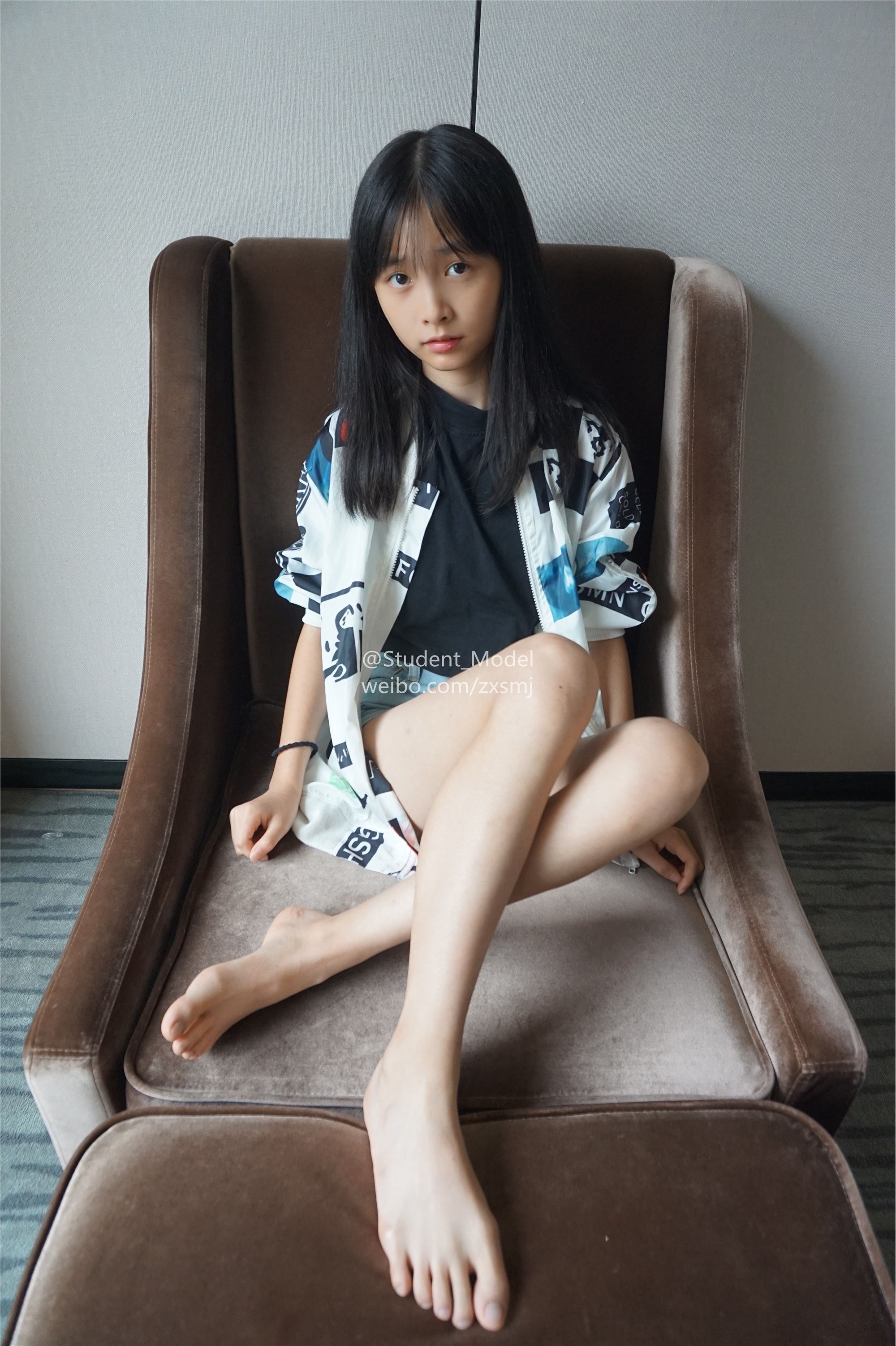 学生模特 套图 小龙猫