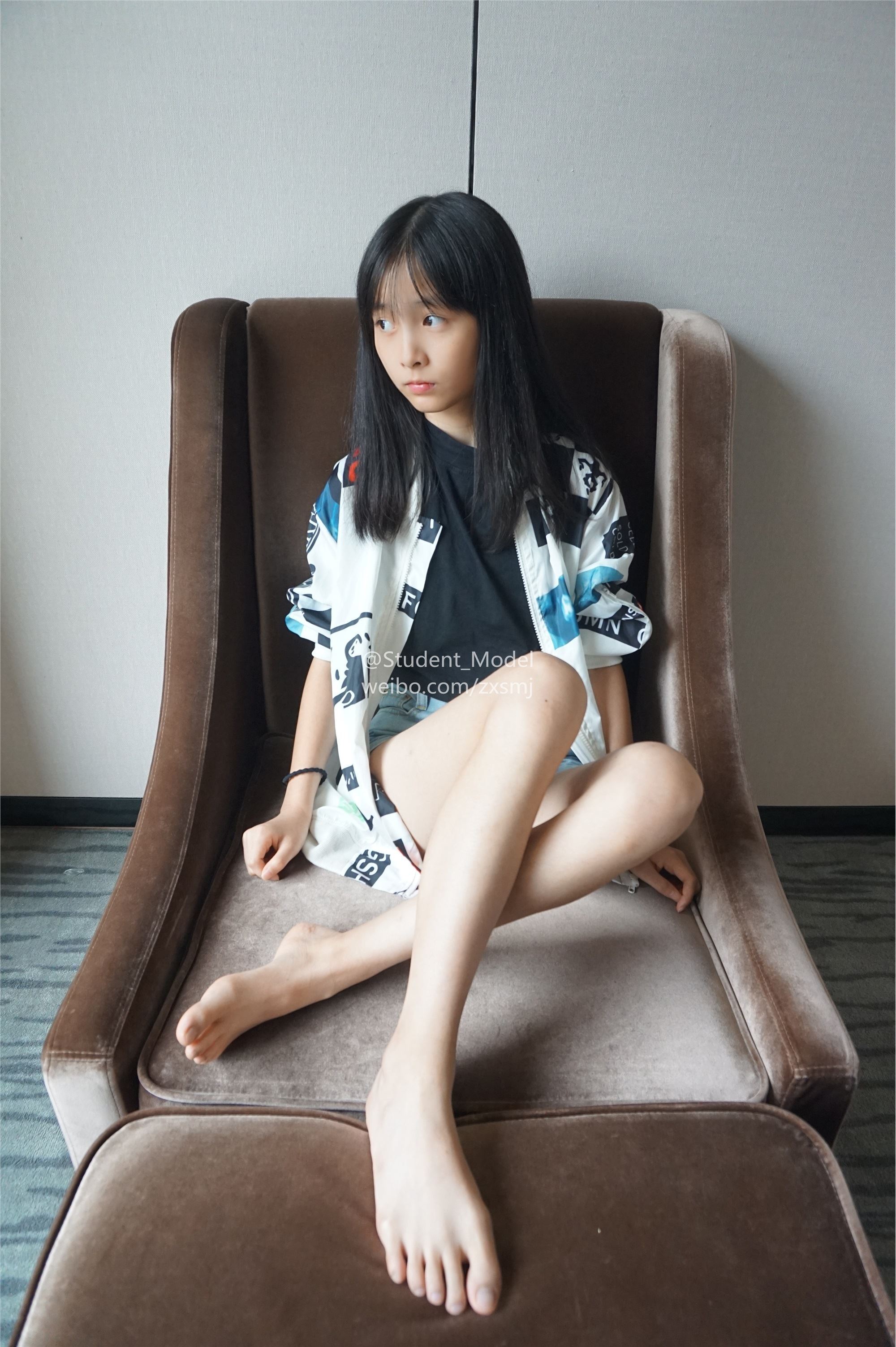 学生模特 套图 小龙猫