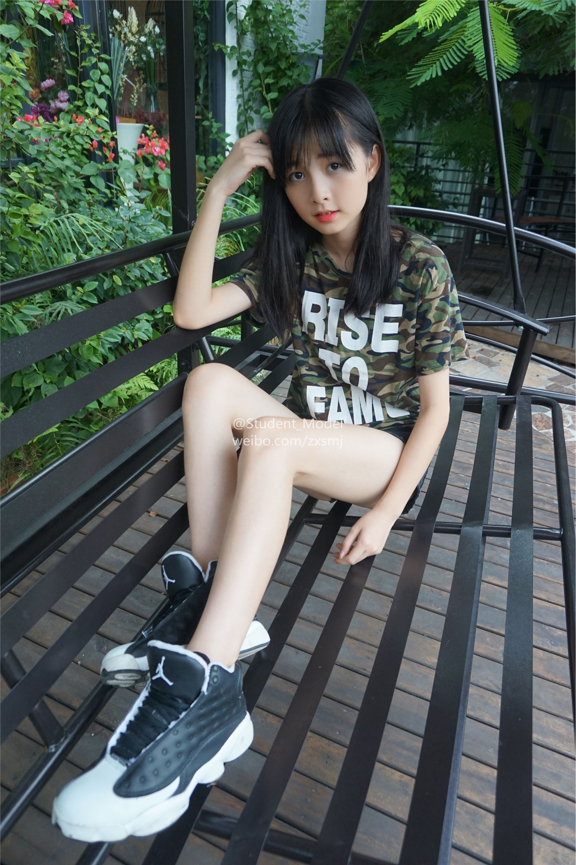 学生模特 套图 小龙猫