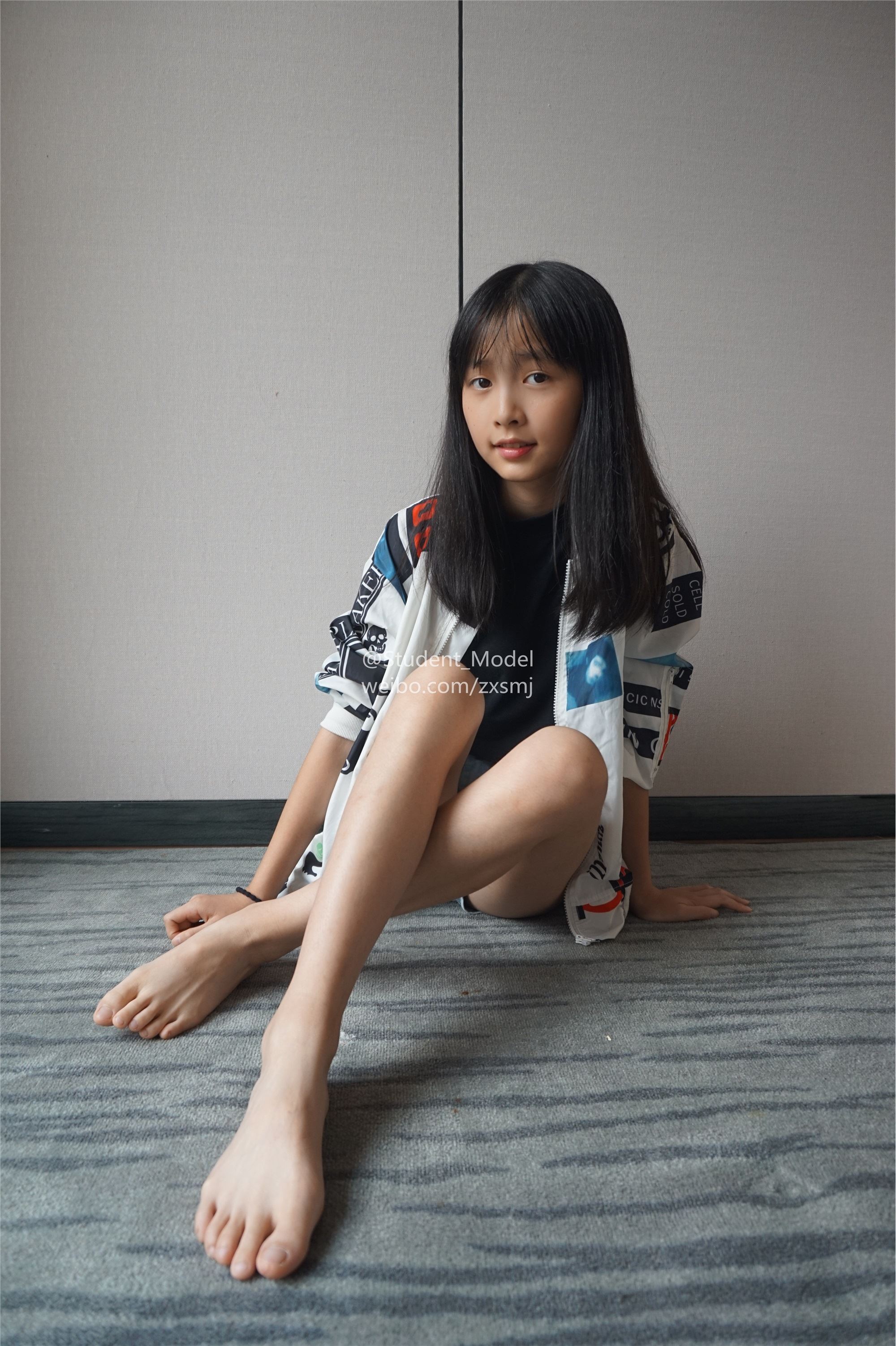 学生模特 套图 小龙猫