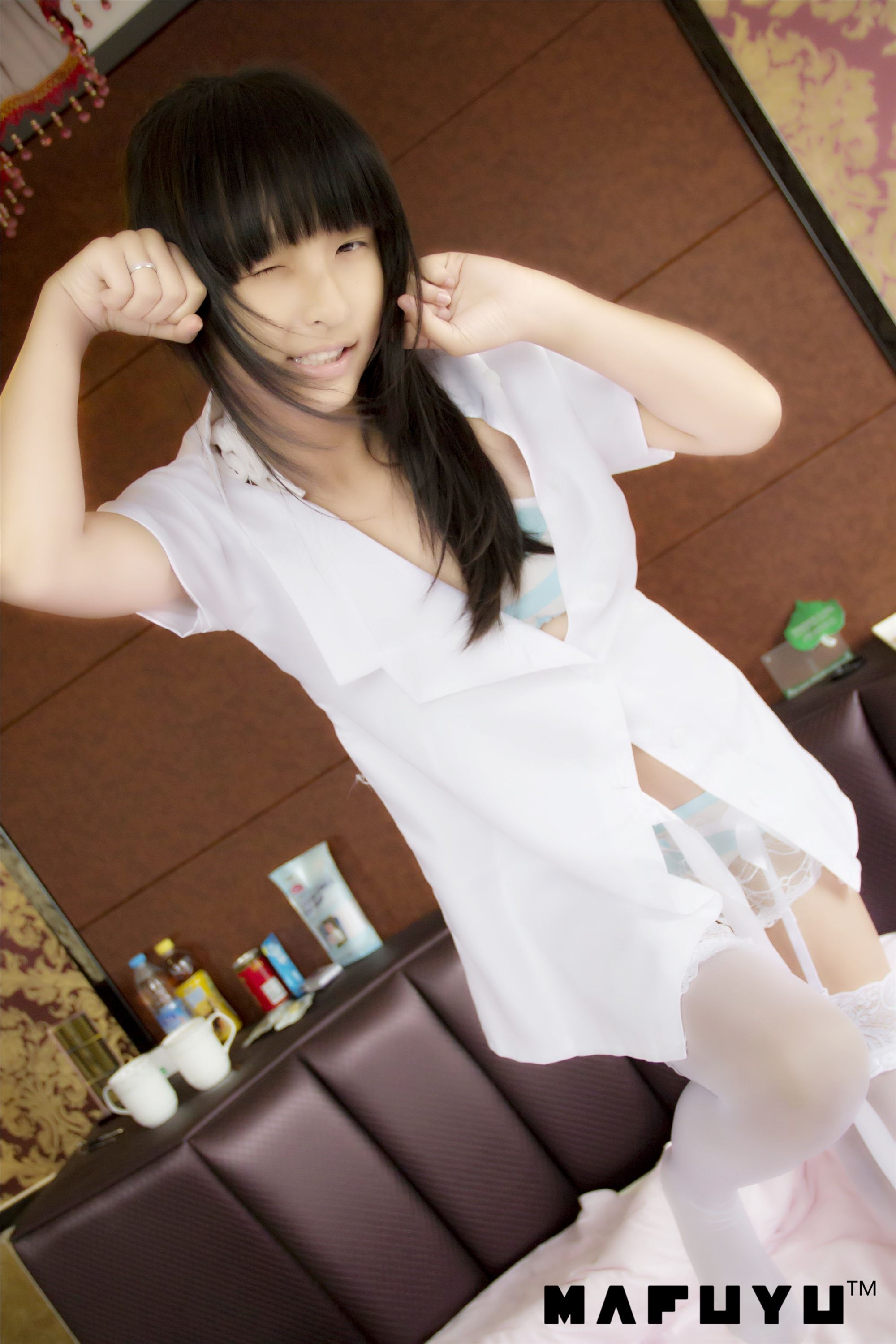 神楽坂真冬套图 - 护士