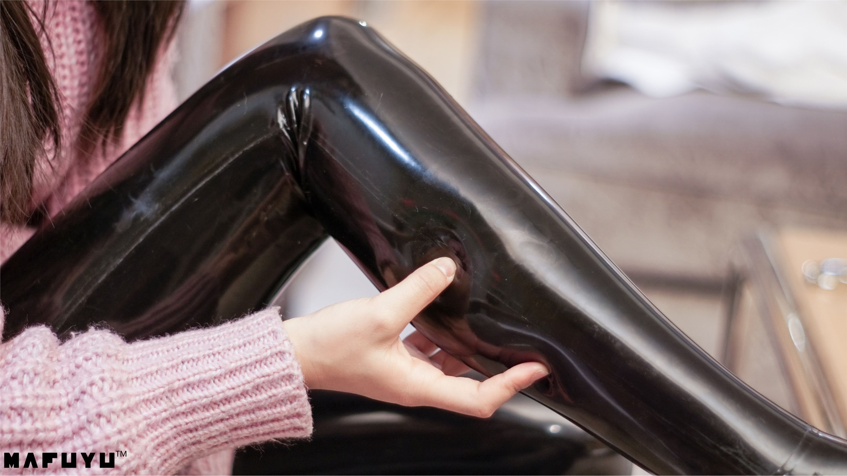 神楽坂真冬套图 - 胶袜系列