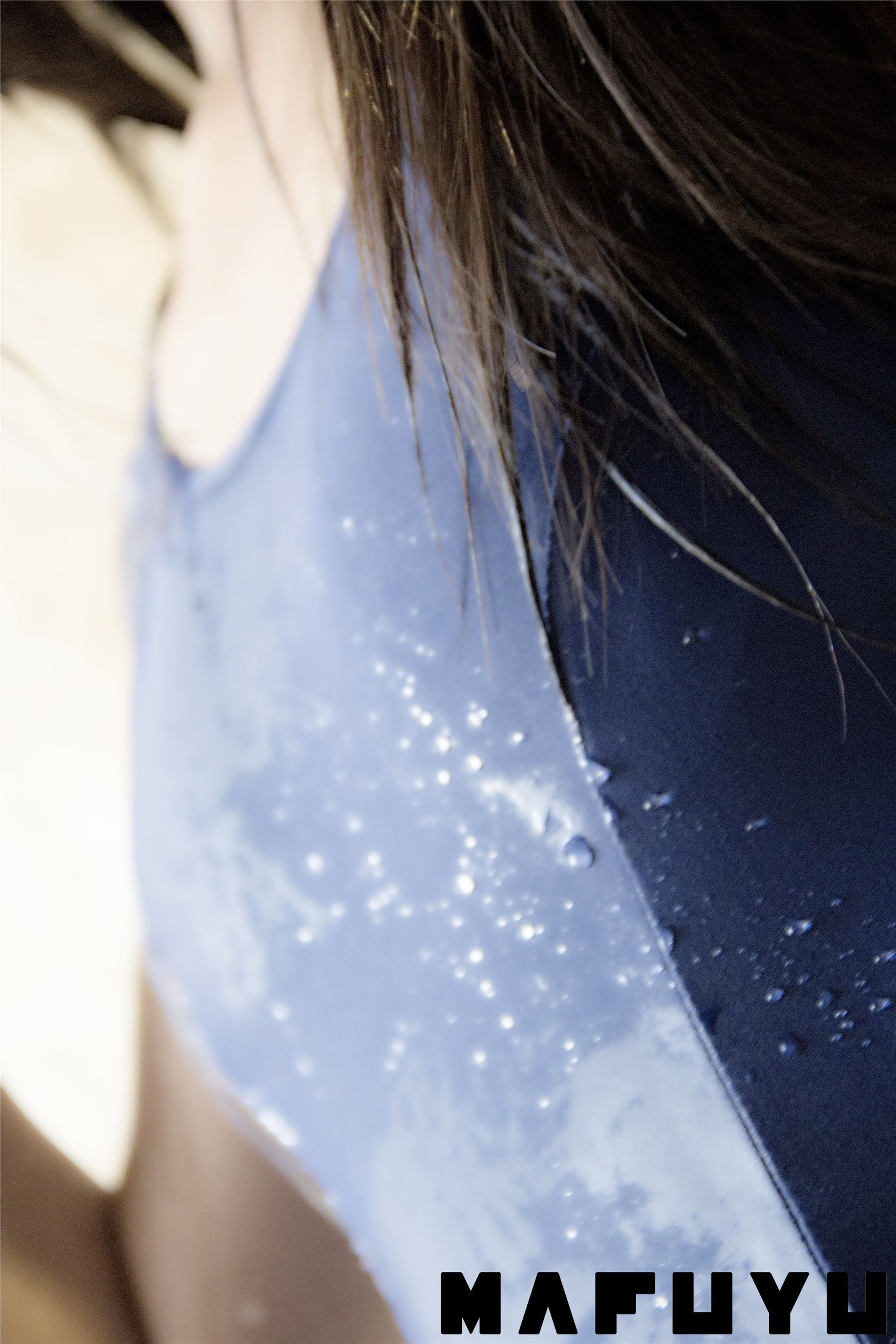 神楽坂真冬套图 - 蓝白死库水重置