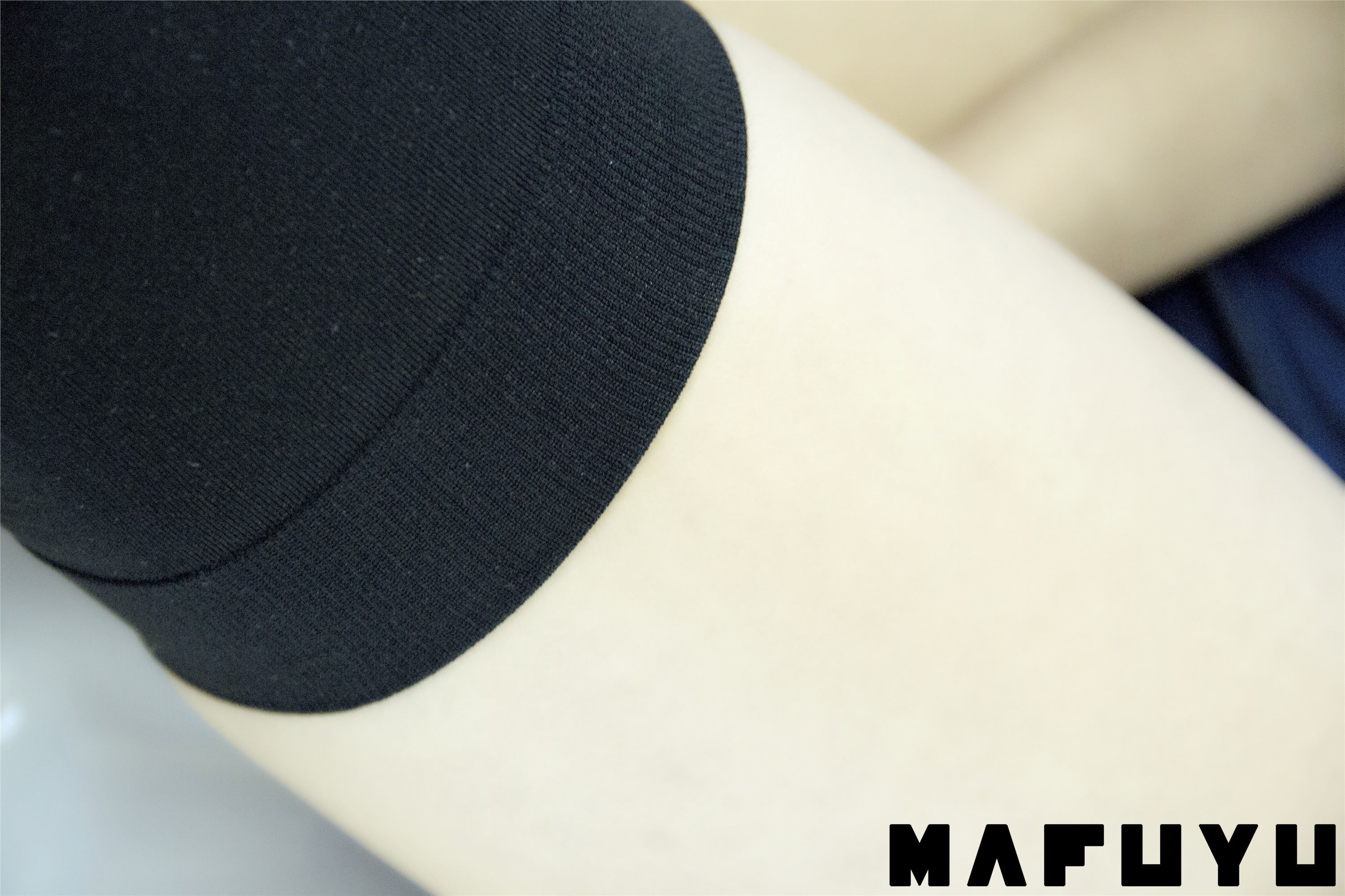 神楽坂真冬套图 - 蓝白死库水重置