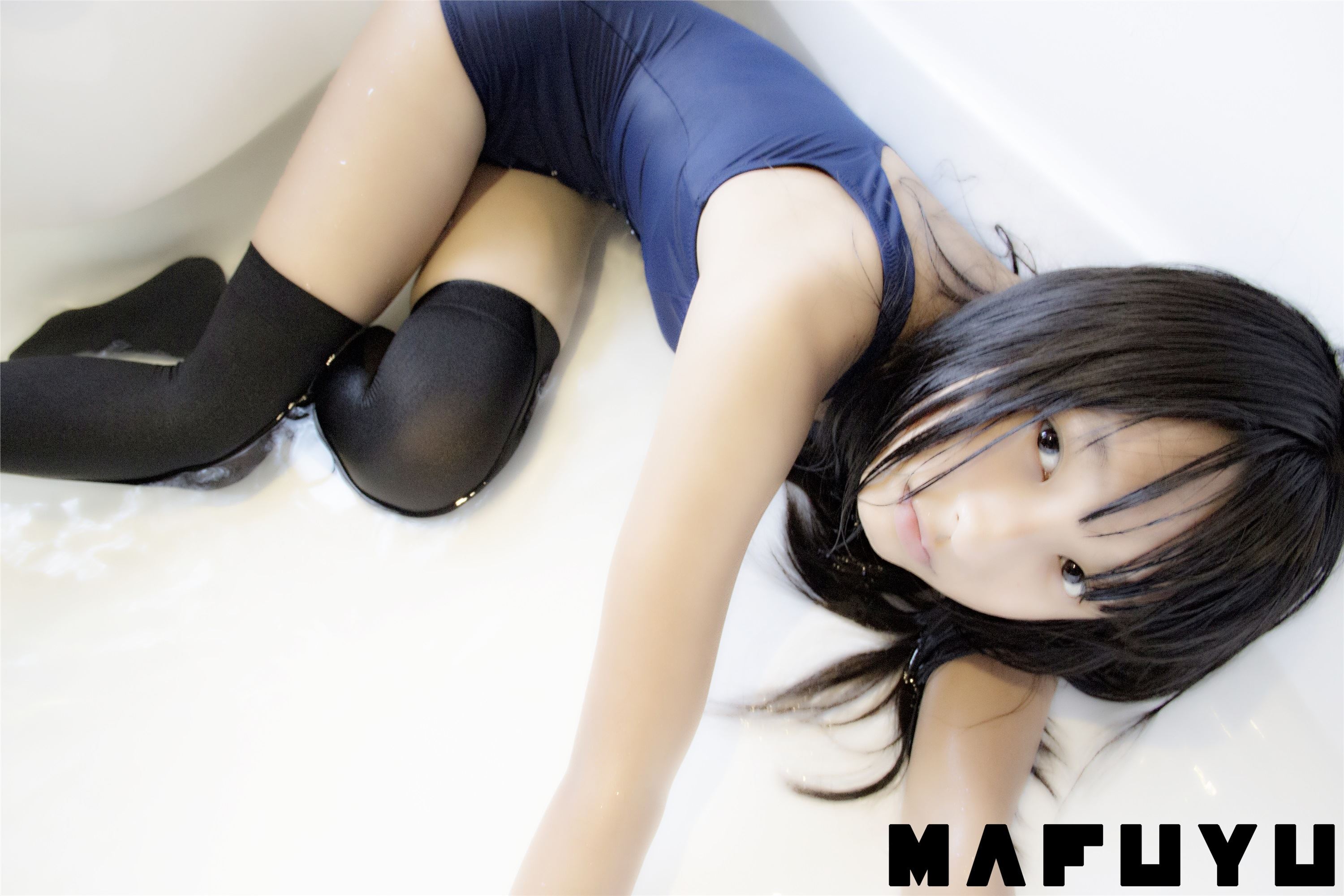 神楽坂真冬套图 - 蓝白死库水重置