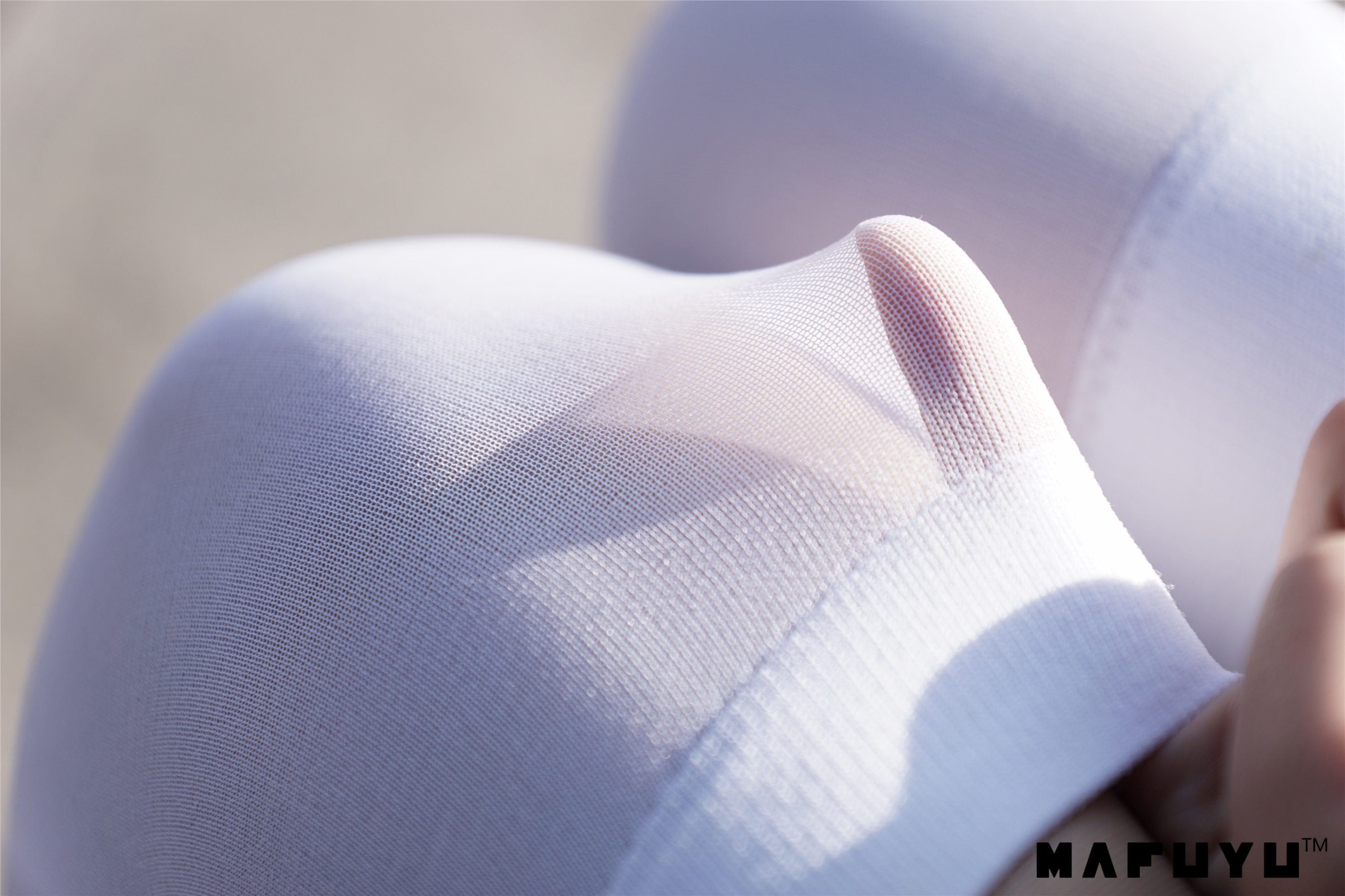 神楽坂真冬套图 - 少女と自然と白い靴下