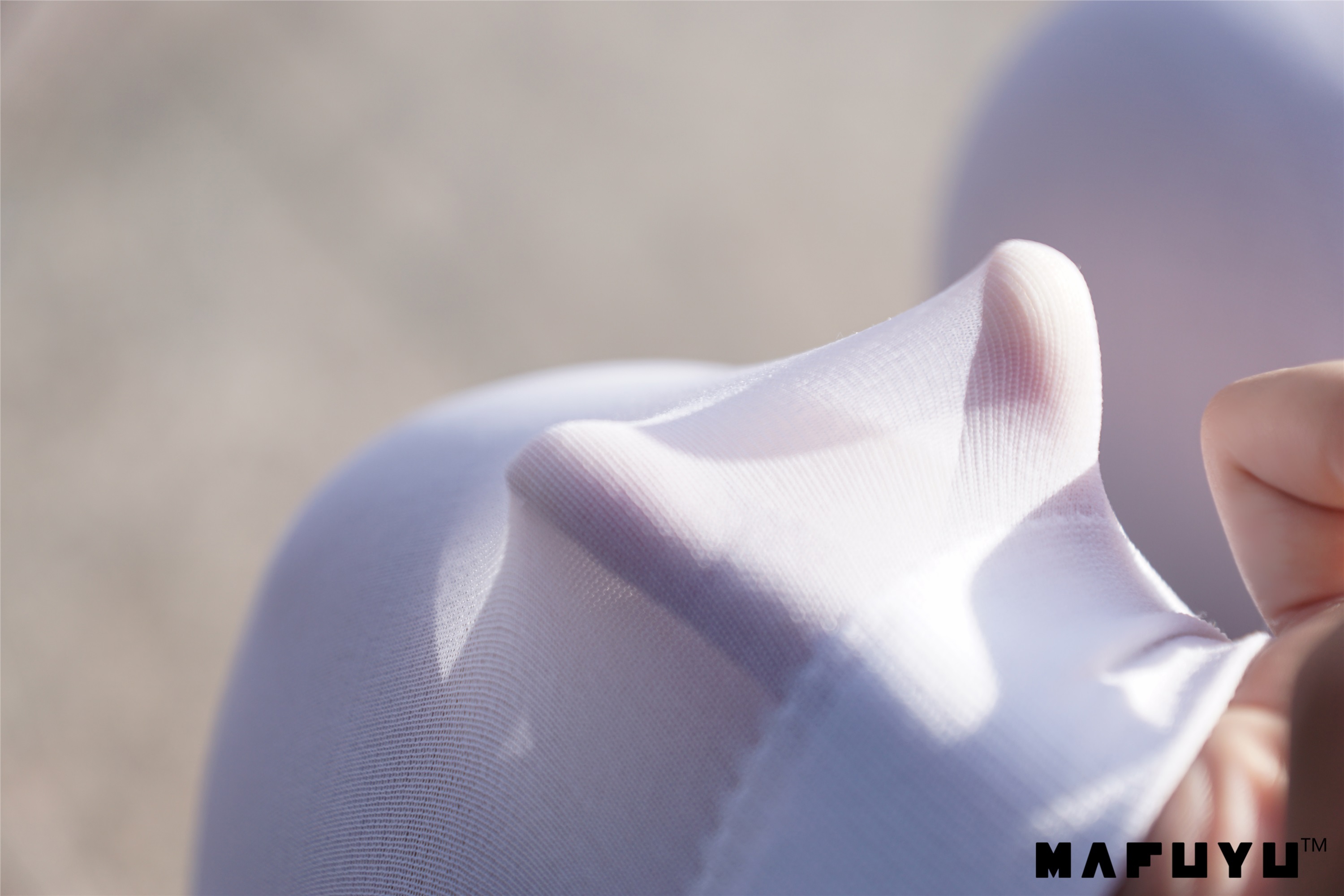 神楽坂真冬套图 - 少女と自然と白い靴下