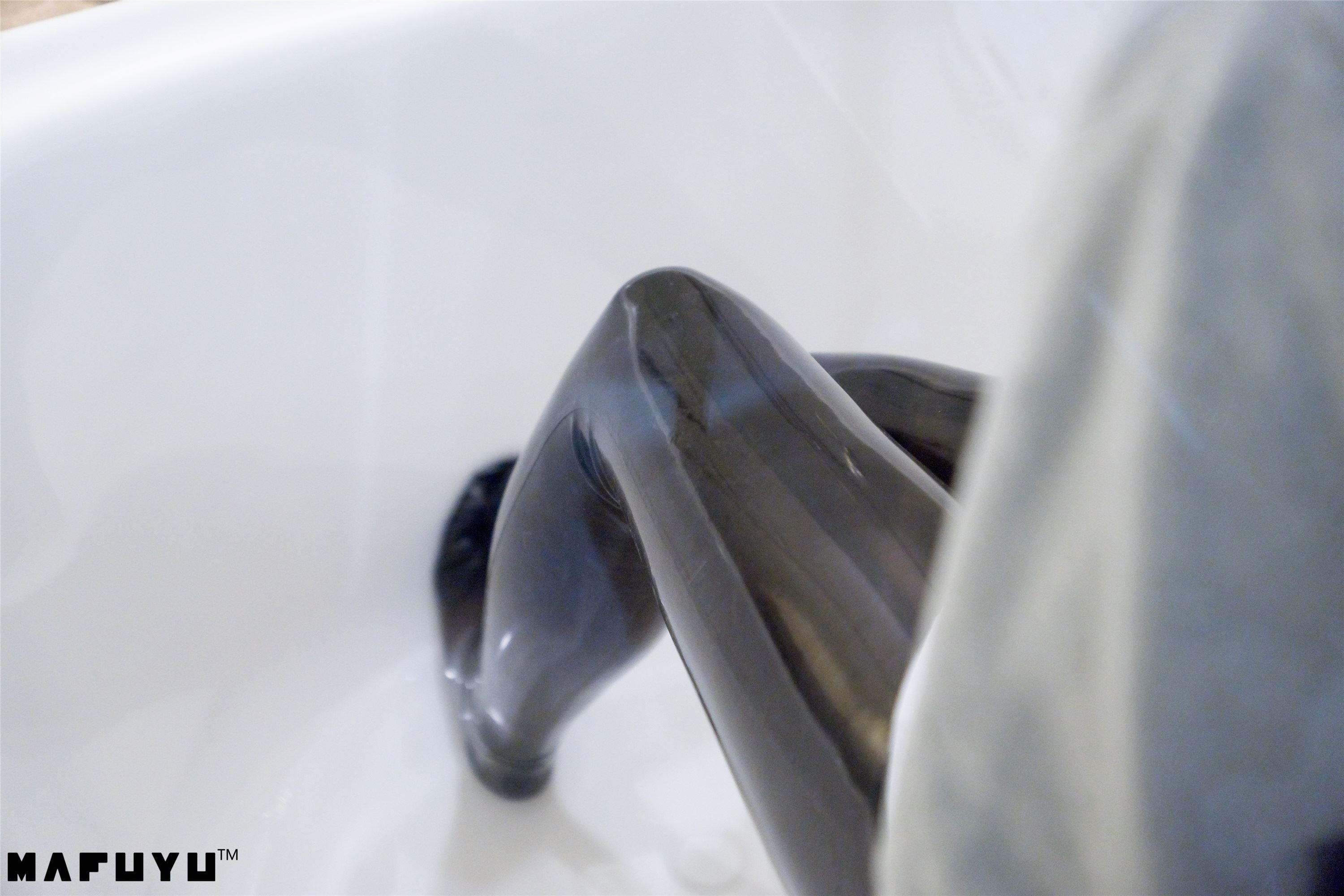 神楽坂真冬套图 - 胶袜系列